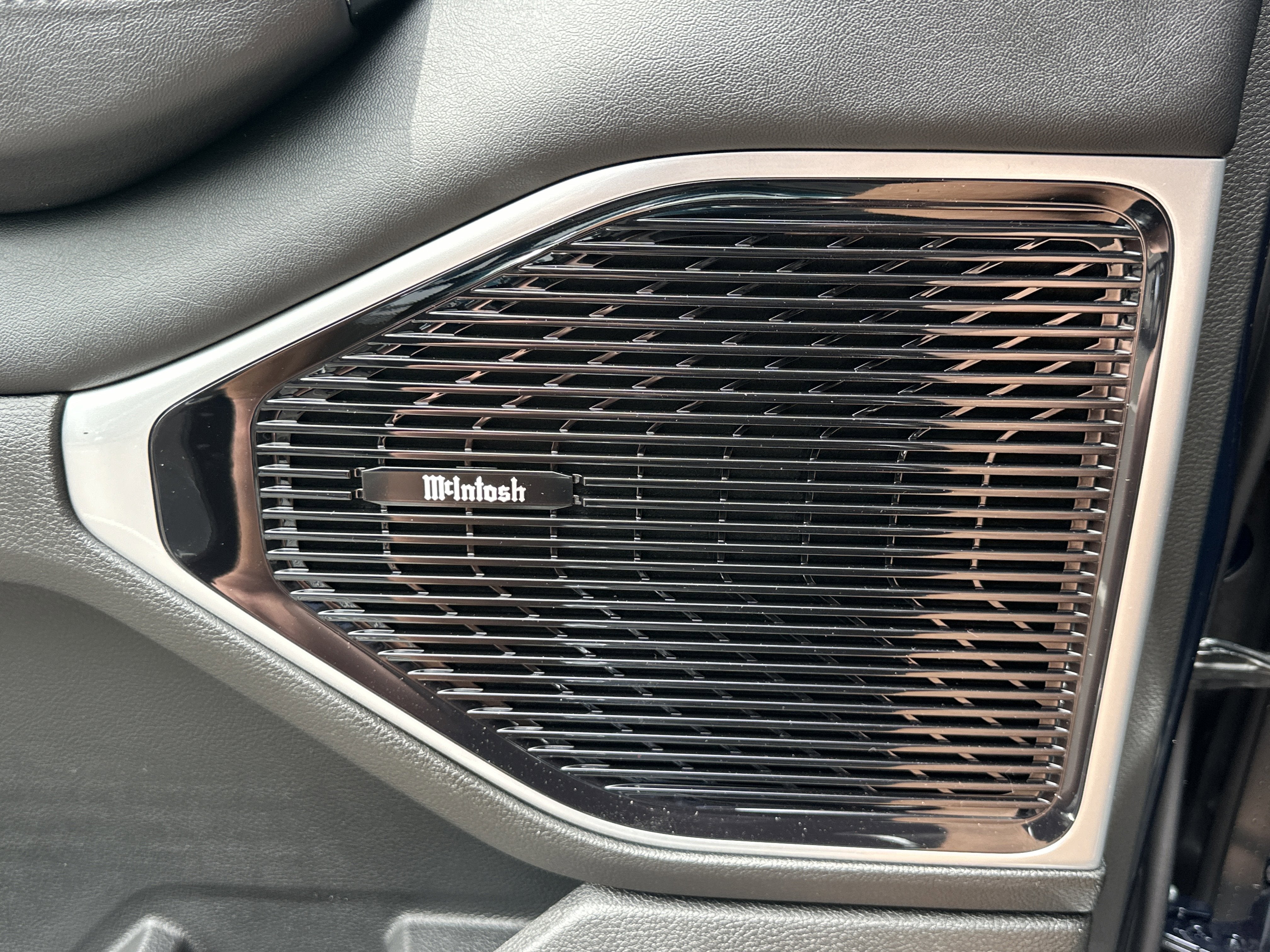 2026 Jeep Grand Wagoneer L Base