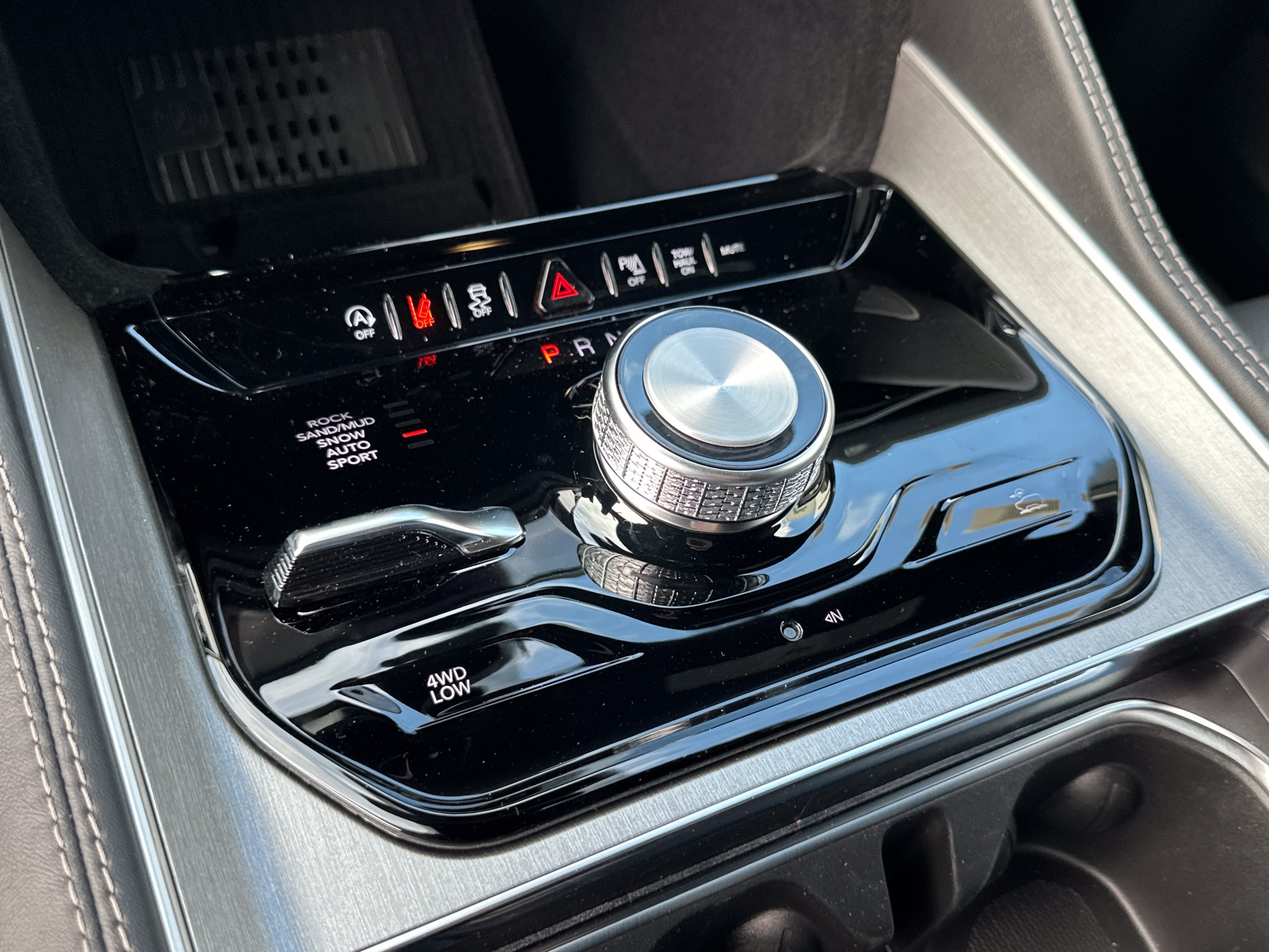 2026 Jeep Grand Wagoneer L Base