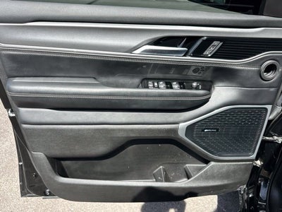2025 Jeep Wagoneer L Series II