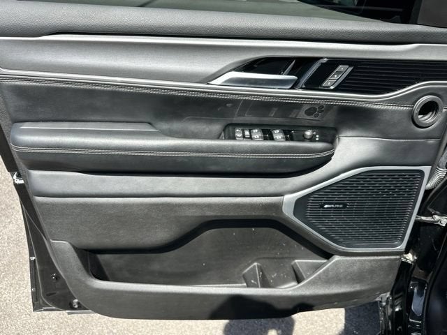 2025 Jeep Wagoneer L Series II