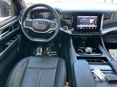 2025 Jeep Wagoneer L Series II