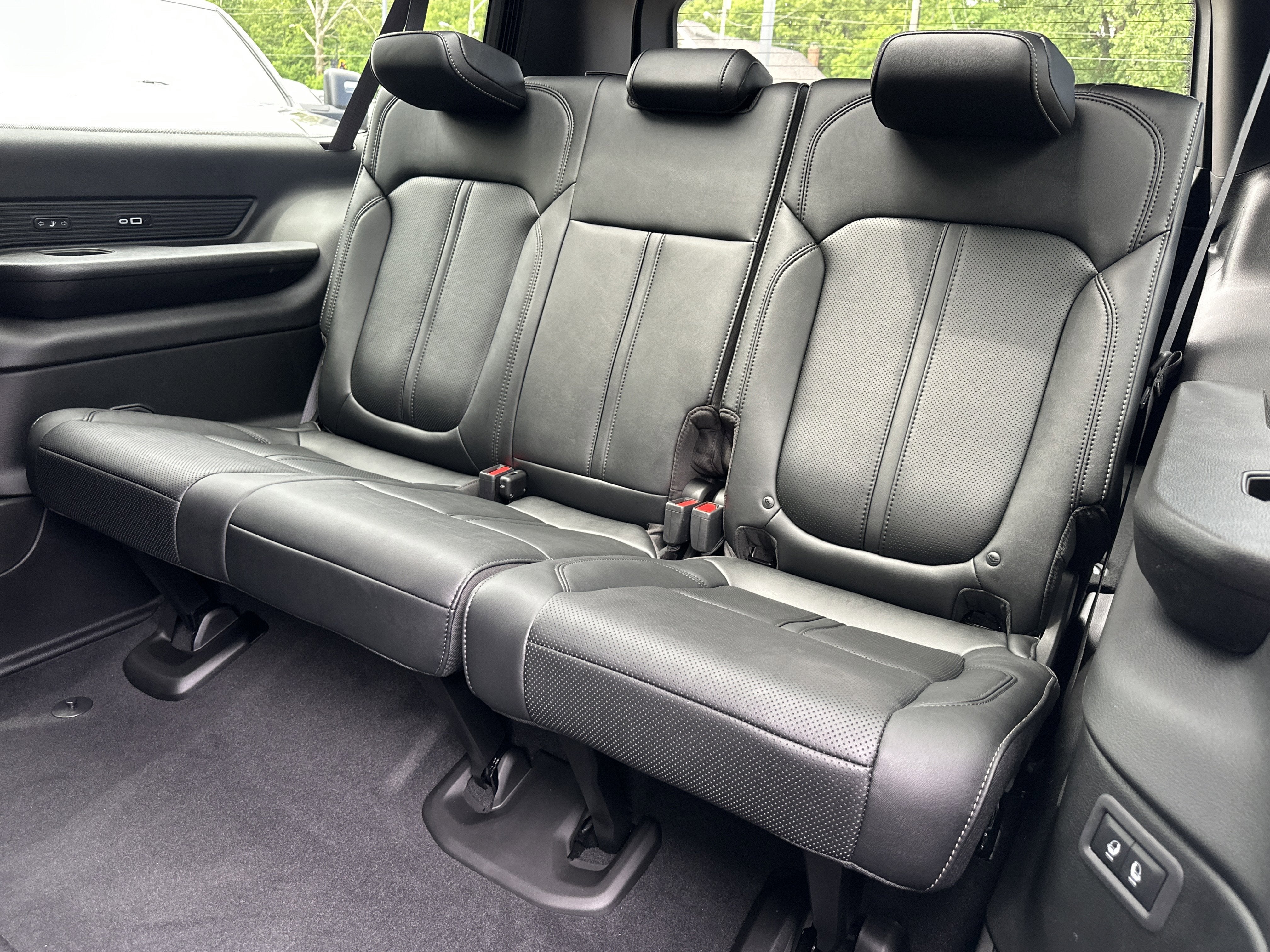 2026 Jeep Grand Wagoneer L Limited Altitude