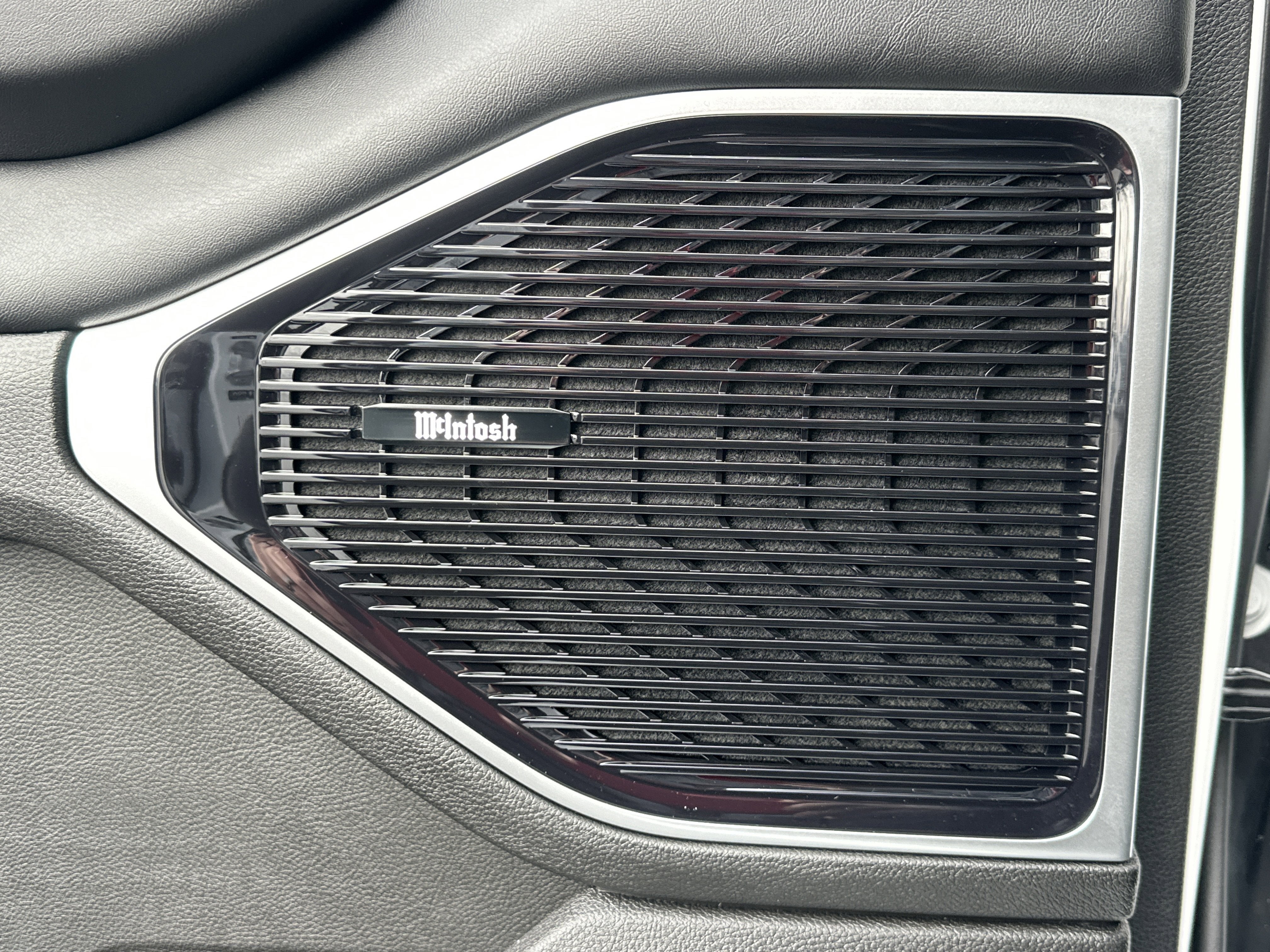 2026 Jeep Grand Wagoneer L Limited Reserve