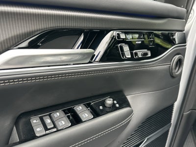 2026 Jeep Grand Wagoneer L Summit Obsidian