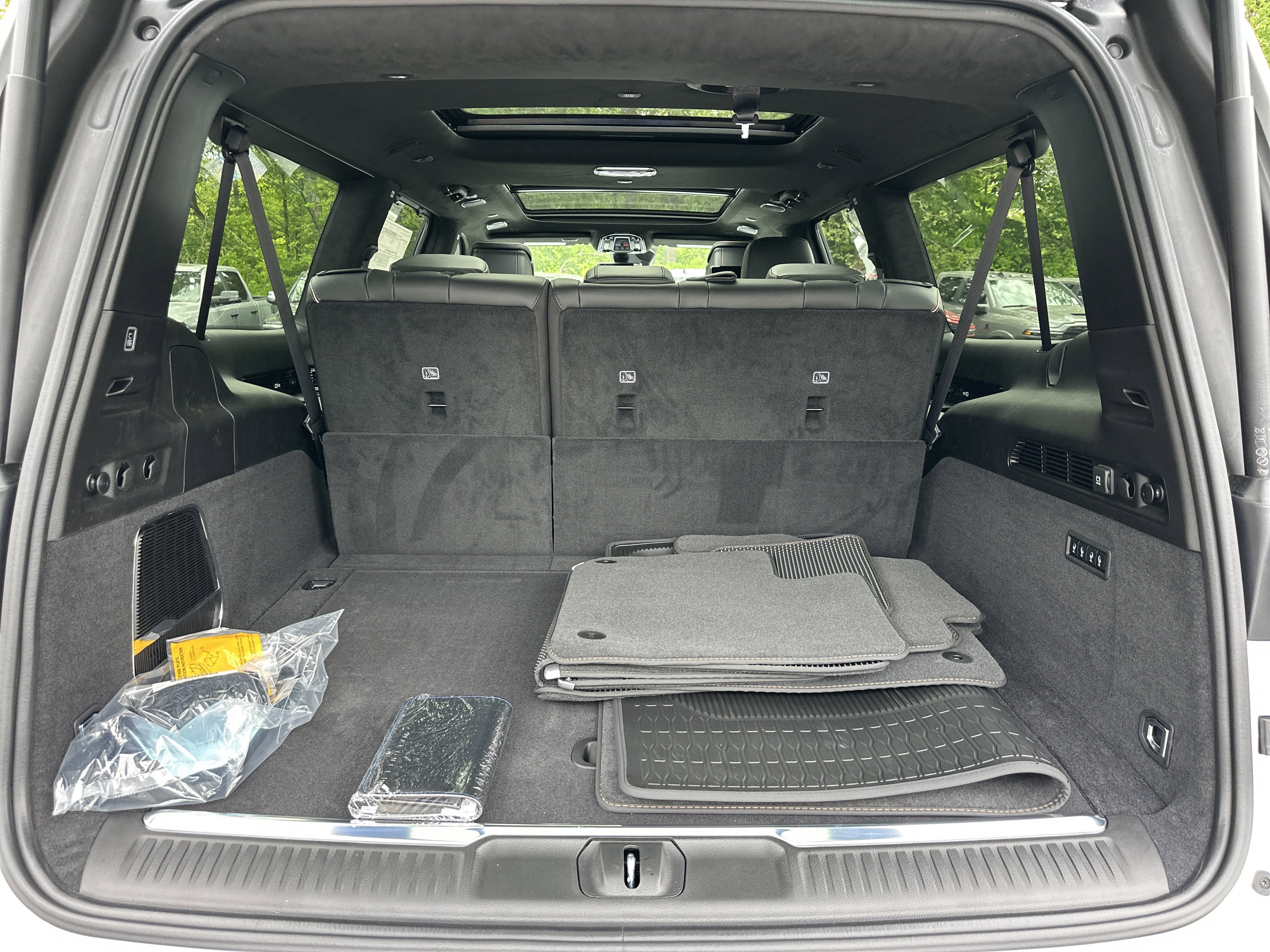 2026 Jeep Grand Wagoneer L Summit Reserve