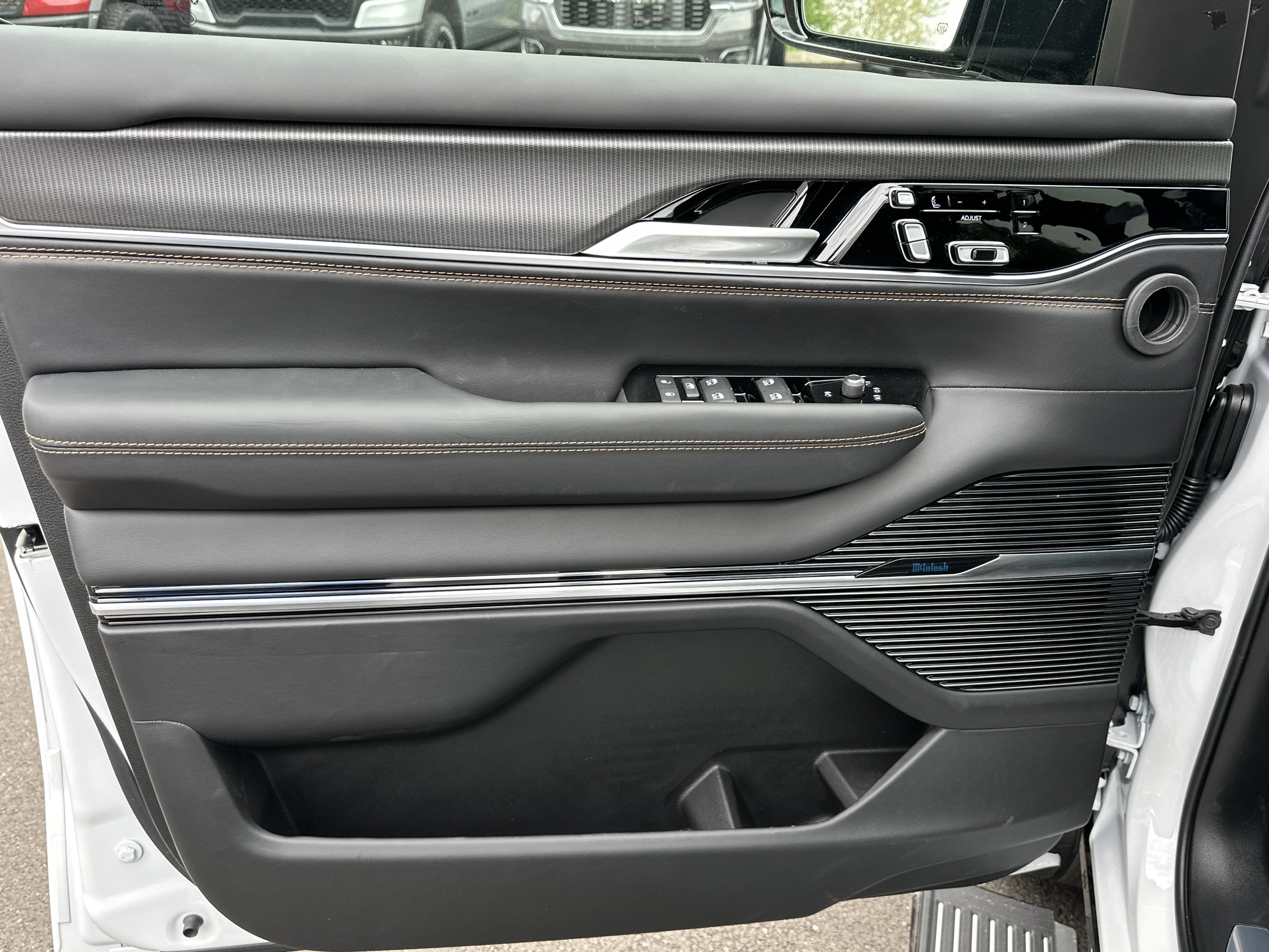 2026 Jeep Grand Wagoneer L Summit Reserve