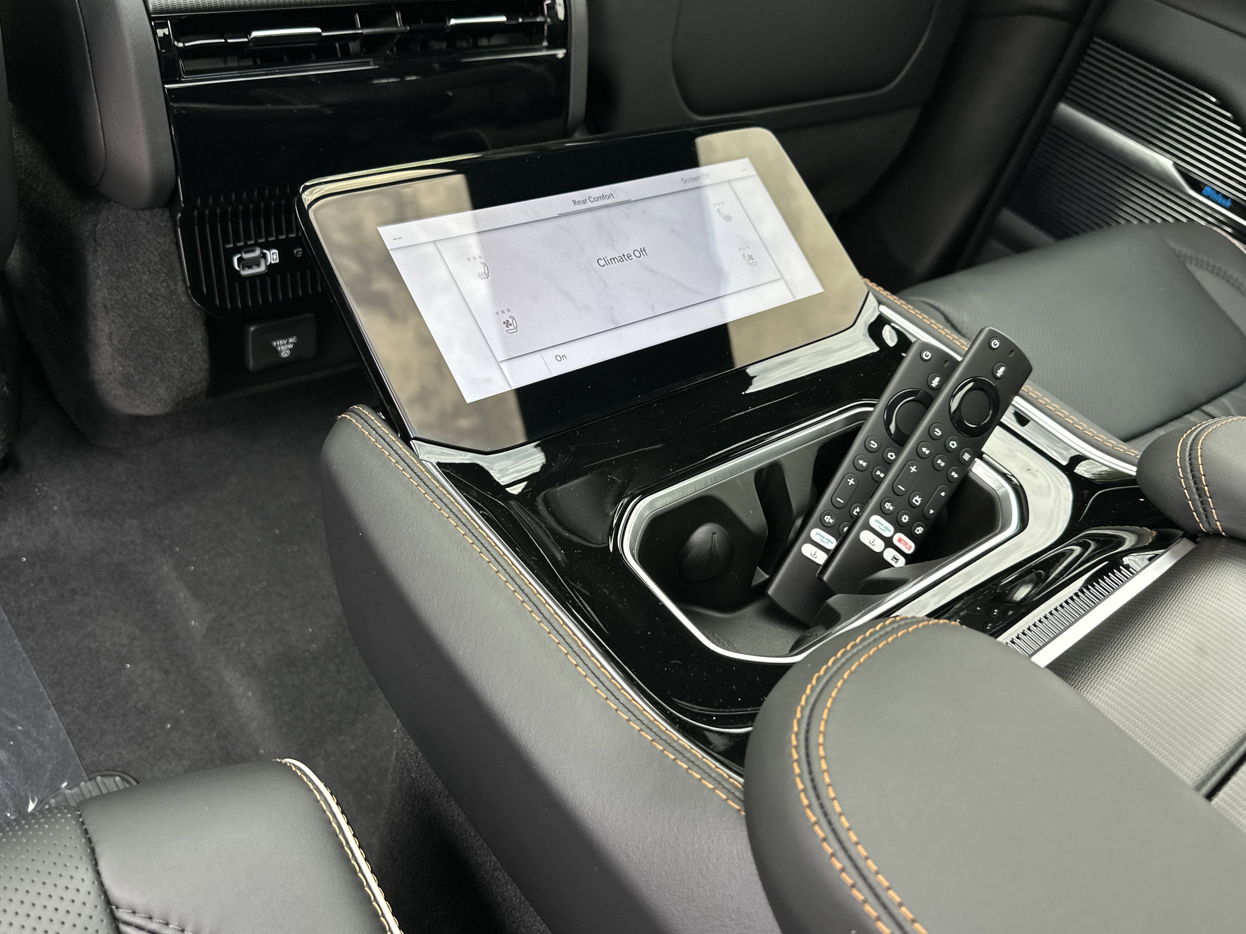 2026 Jeep Grand Wagoneer L Summit Reserve