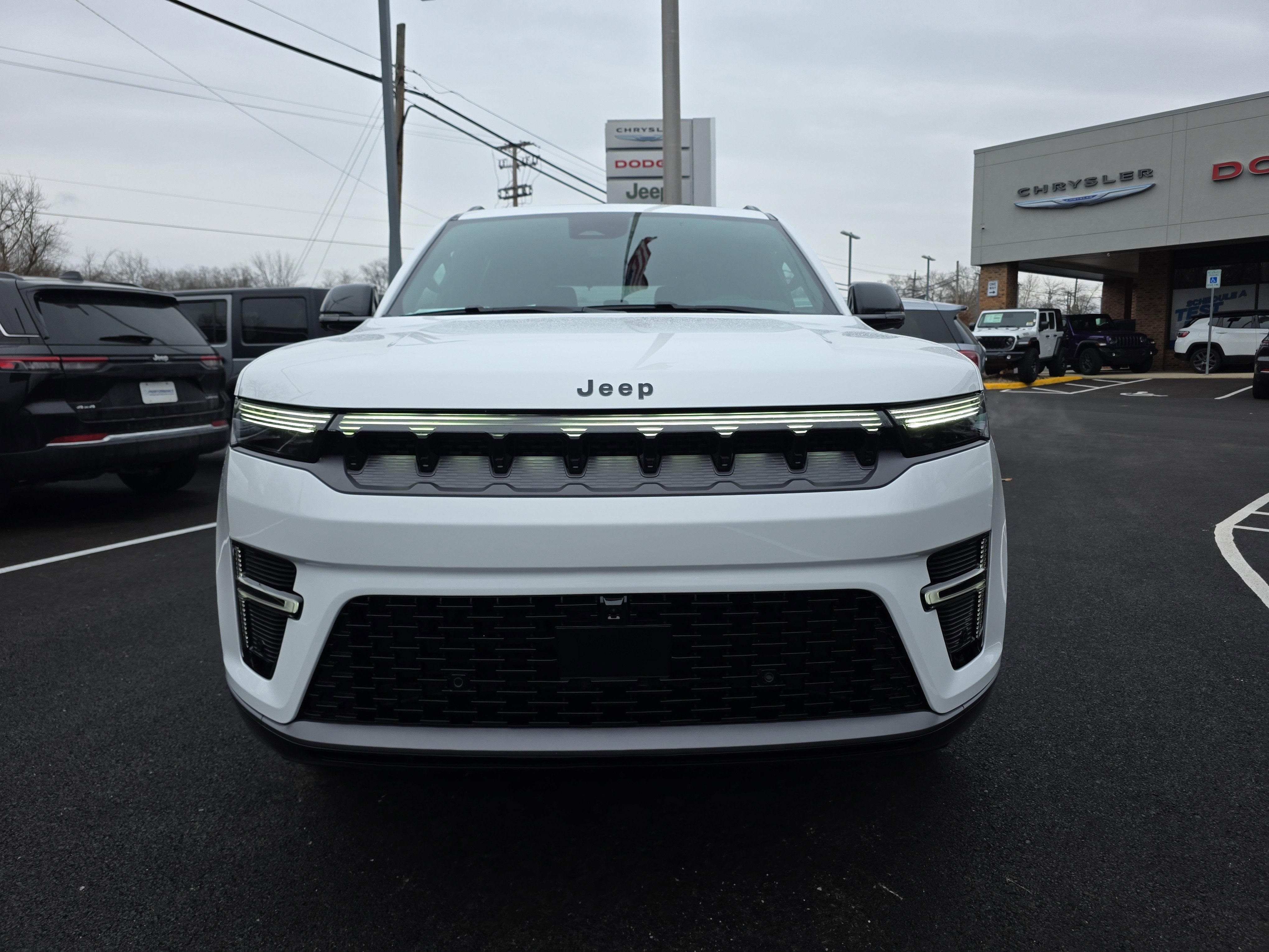 2026 Jeep Grand Wagoneer Limited Reserve