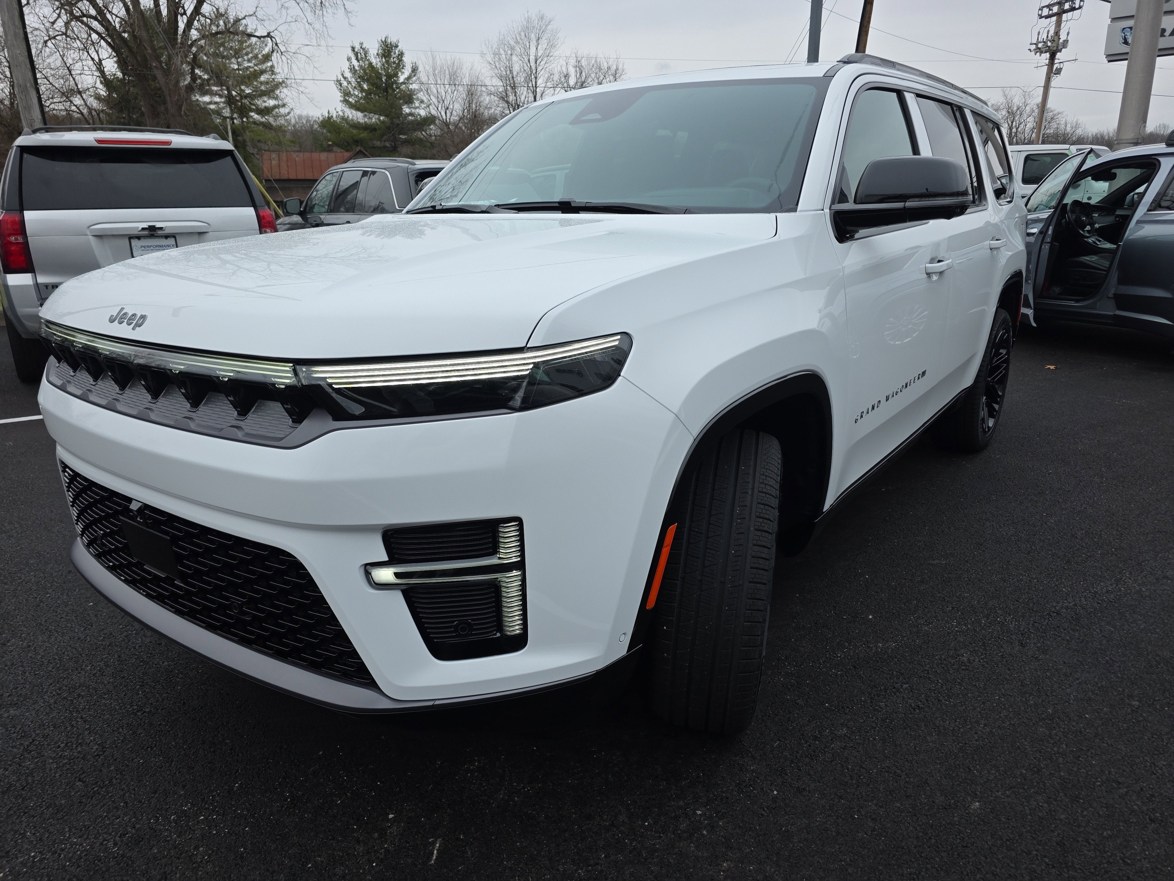2026 Jeep Grand Wagoneer Limited Reserve