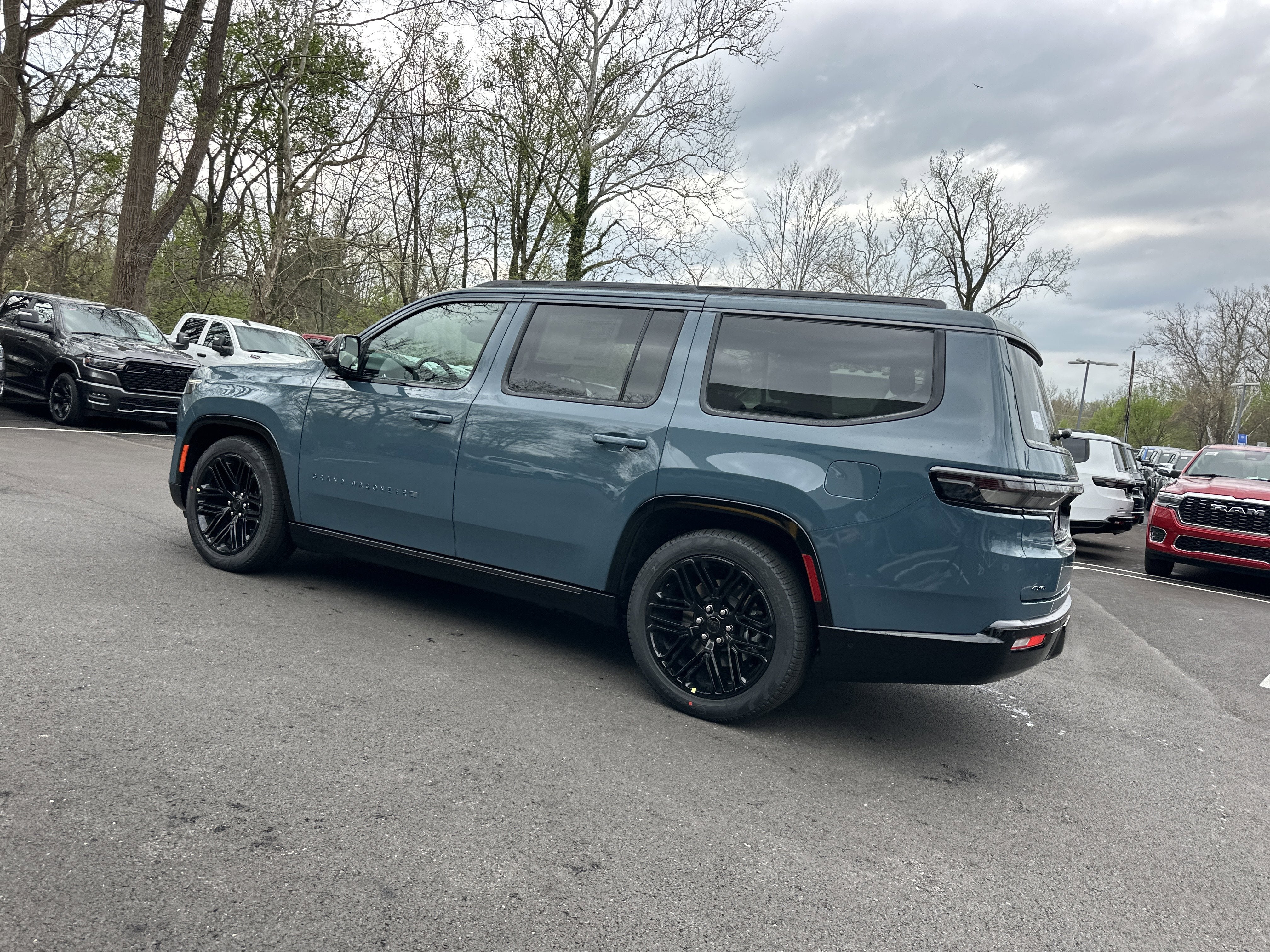 2026 Jeep Grand Wagoneer Limited Reserve