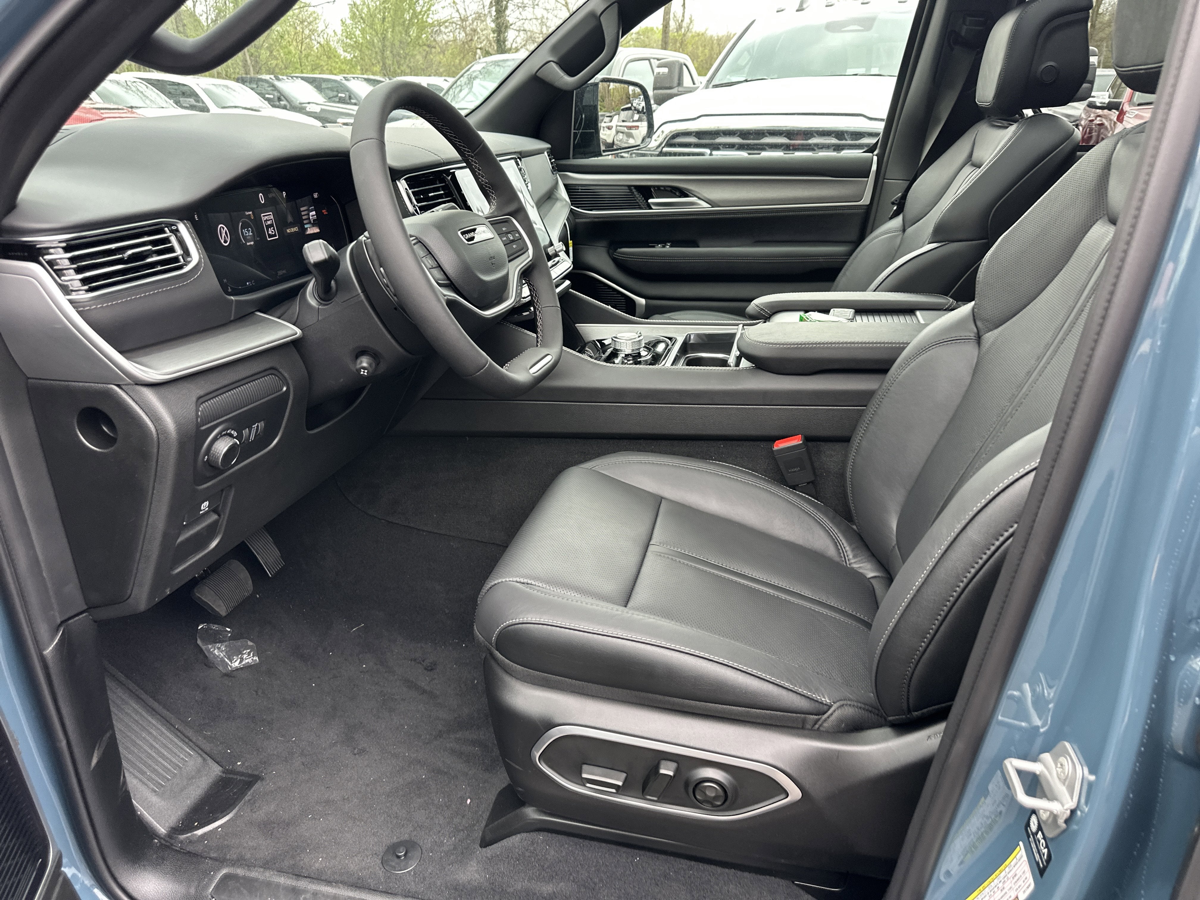 2026 Jeep Grand Wagoneer Limited Reserve
