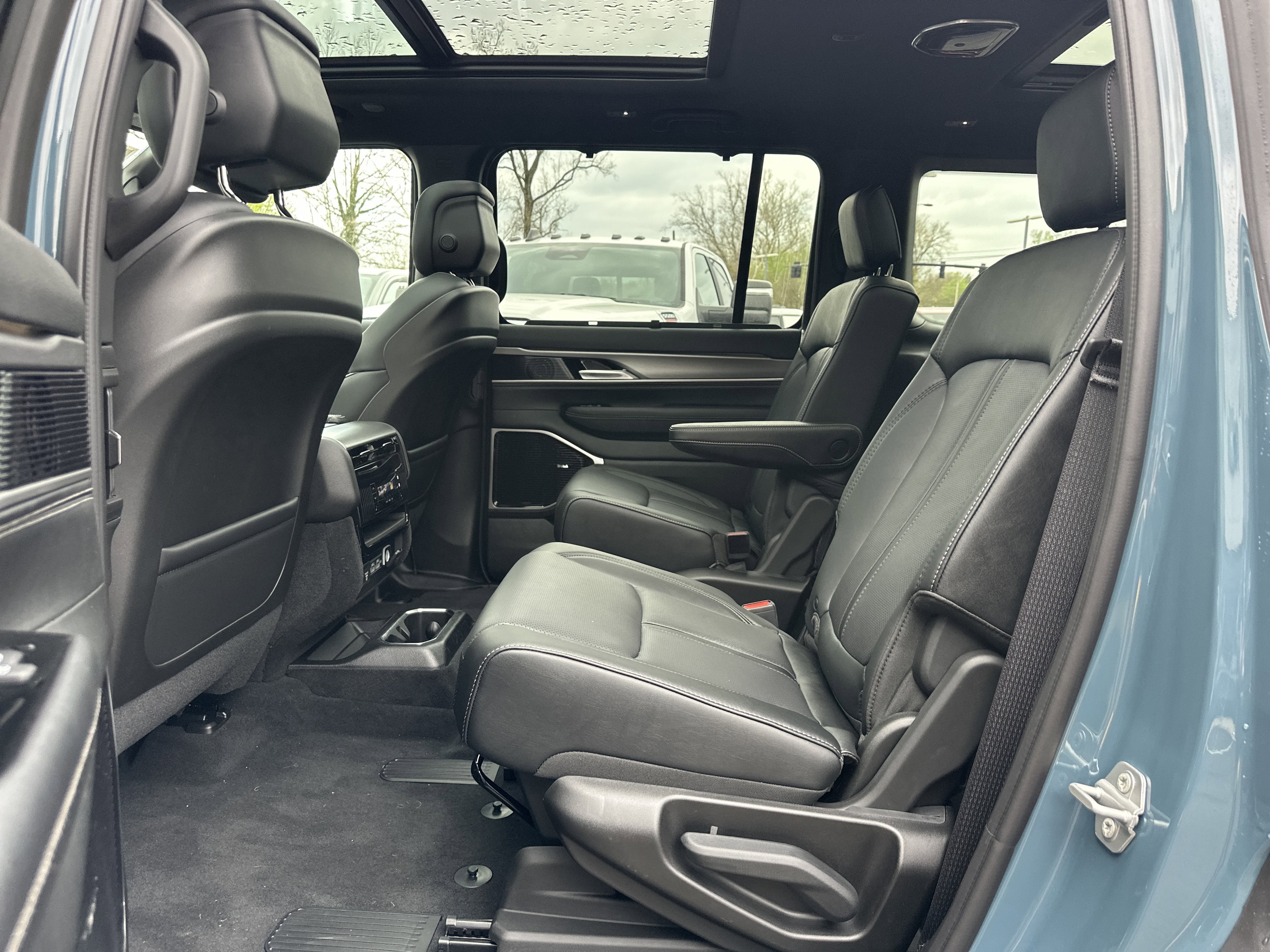 2026 Jeep Grand Wagoneer Limited Reserve