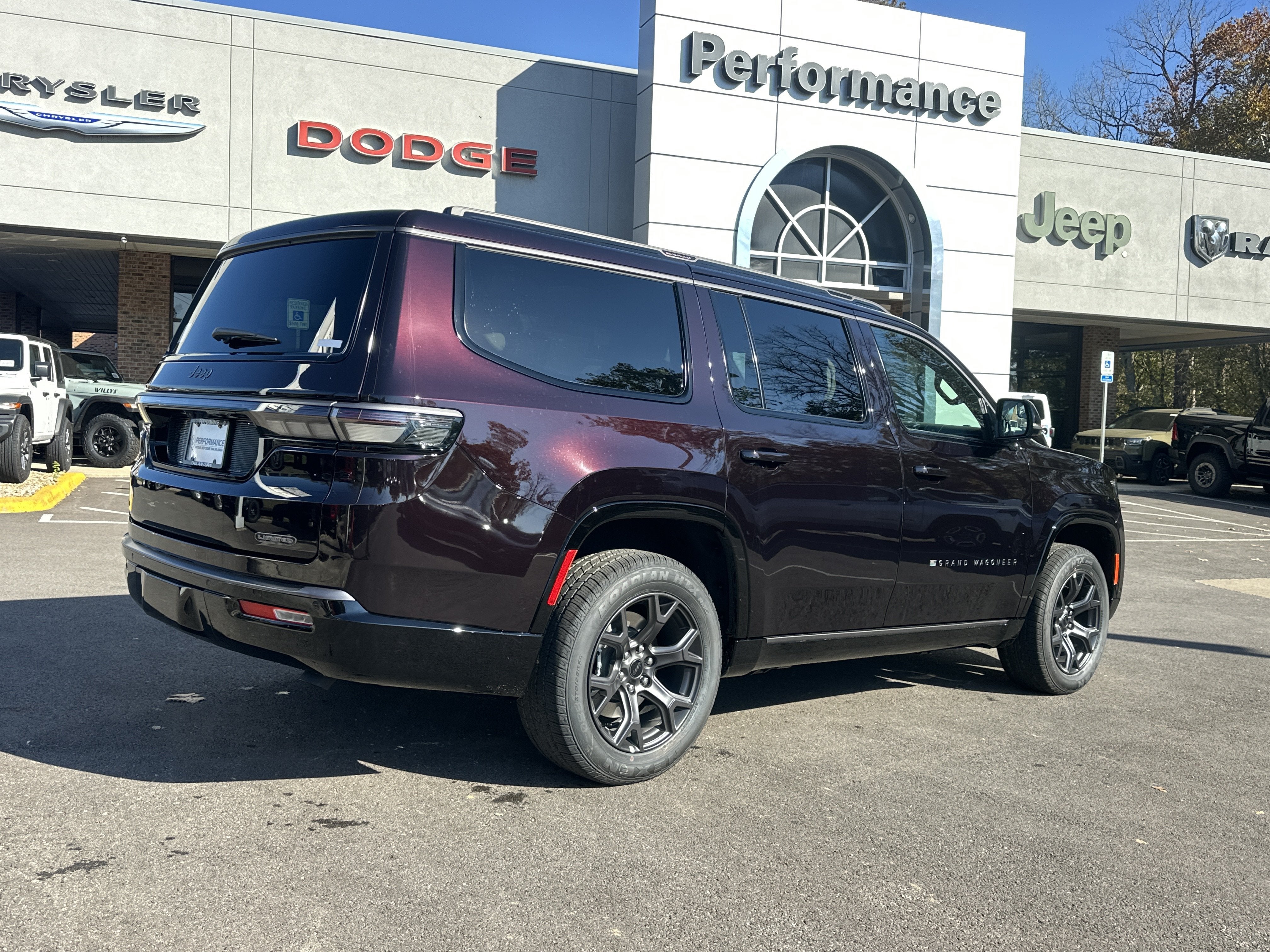 2027 Jeep Grand Wagoneer Limited Altitude