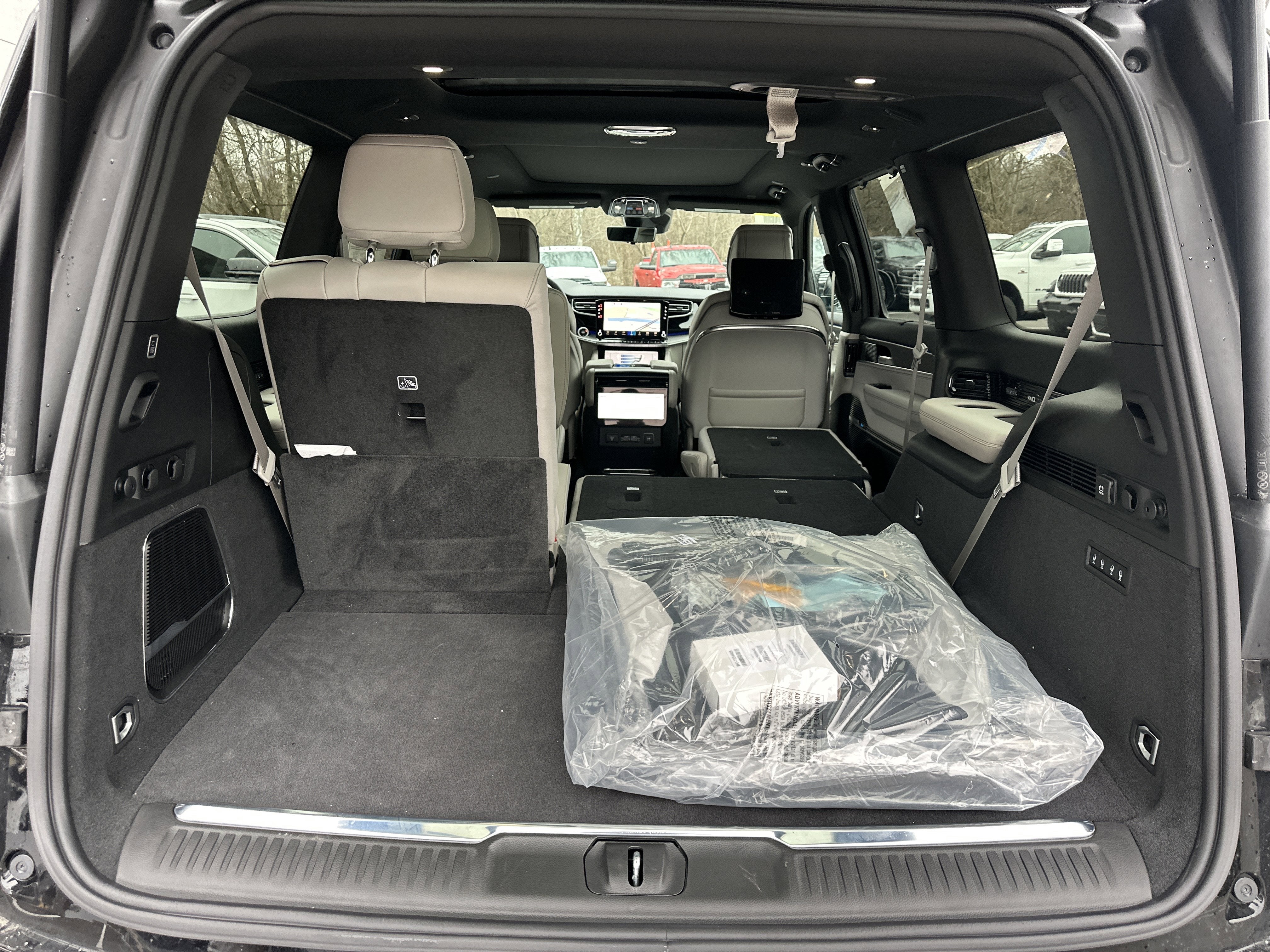 2026 Jeep Grand Wagoneer Summit Obsidian