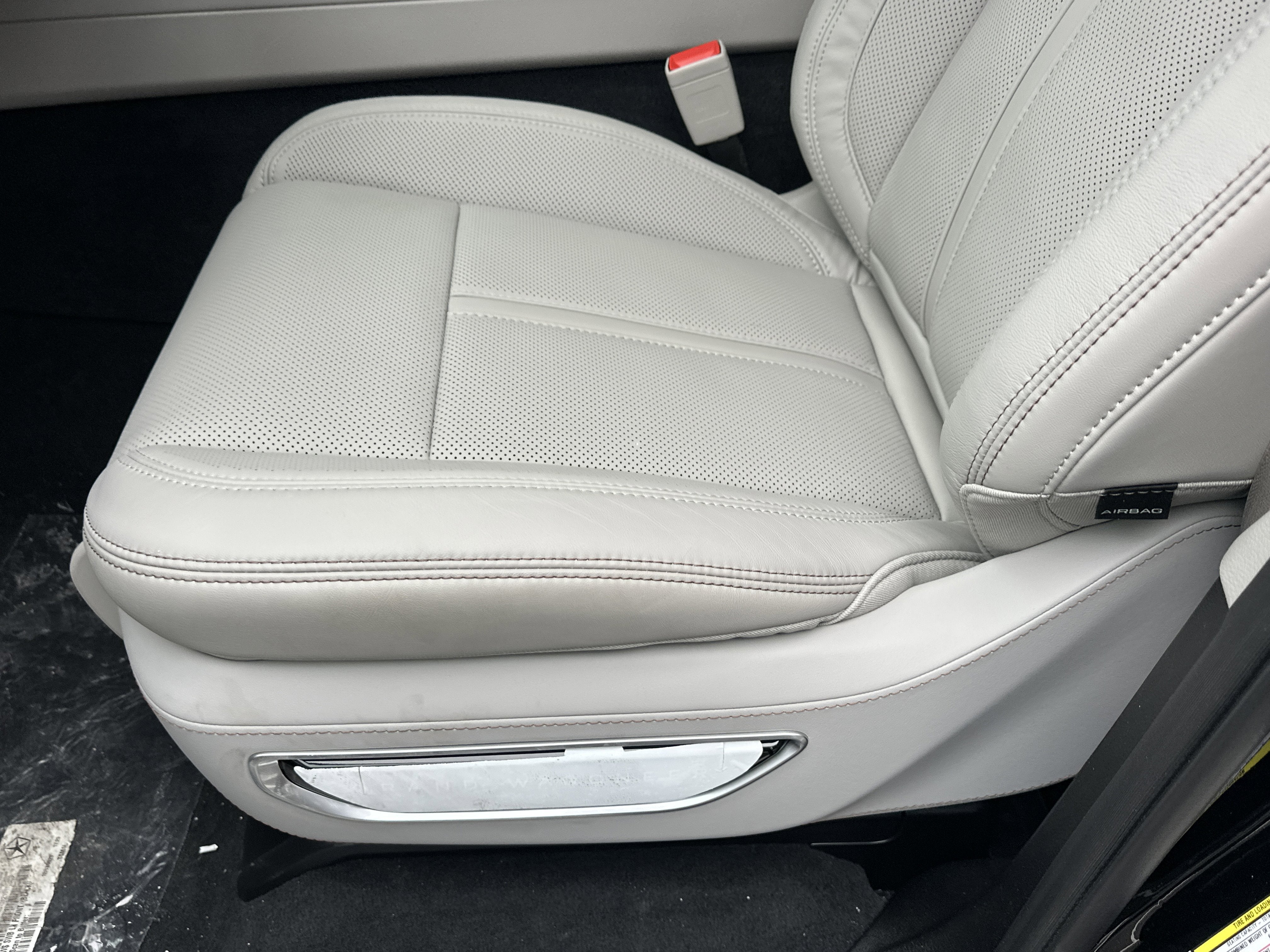 2026 Jeep Grand Wagoneer Summit Obsidian