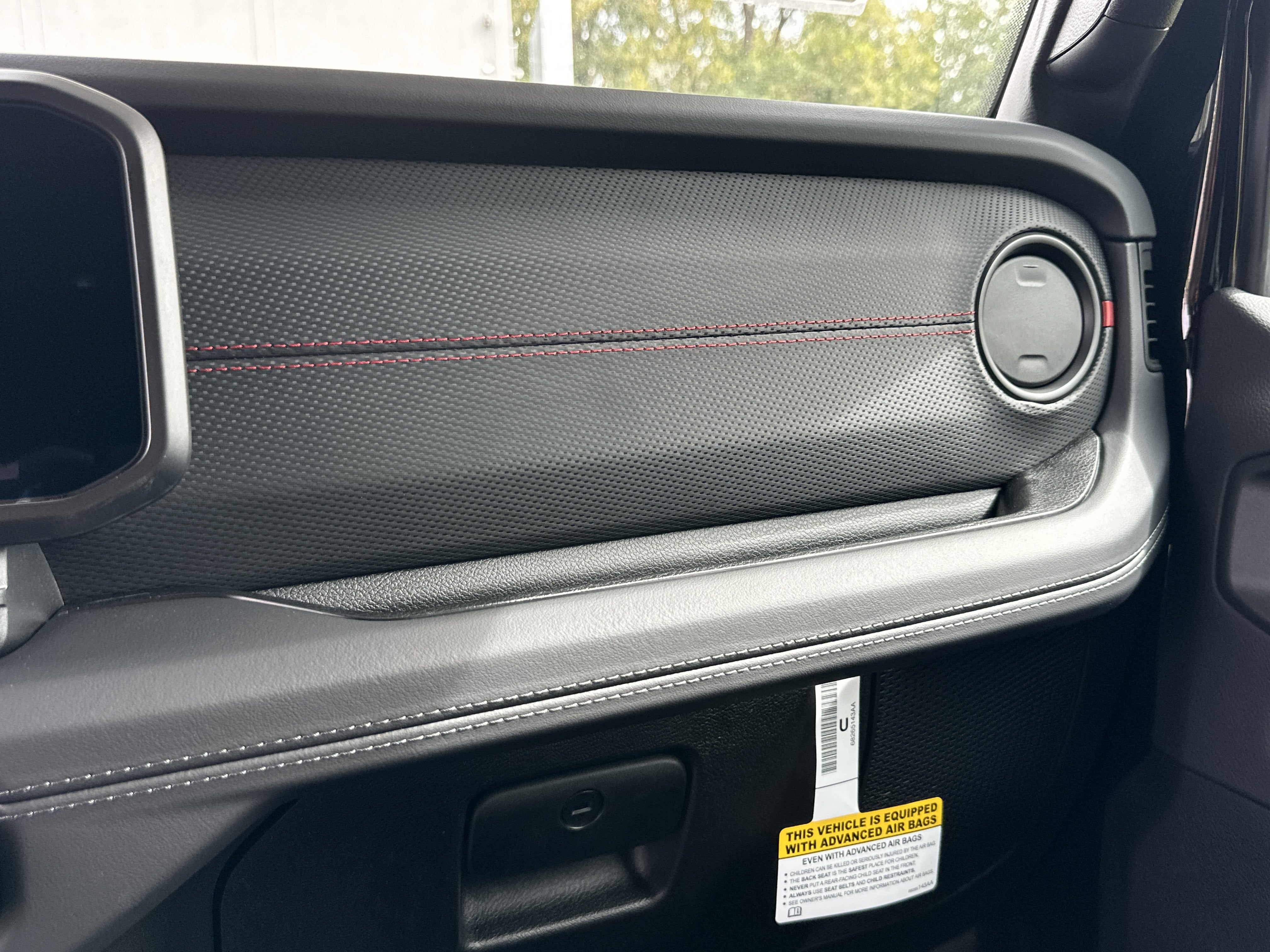 2027 Jeep Gladiator Base