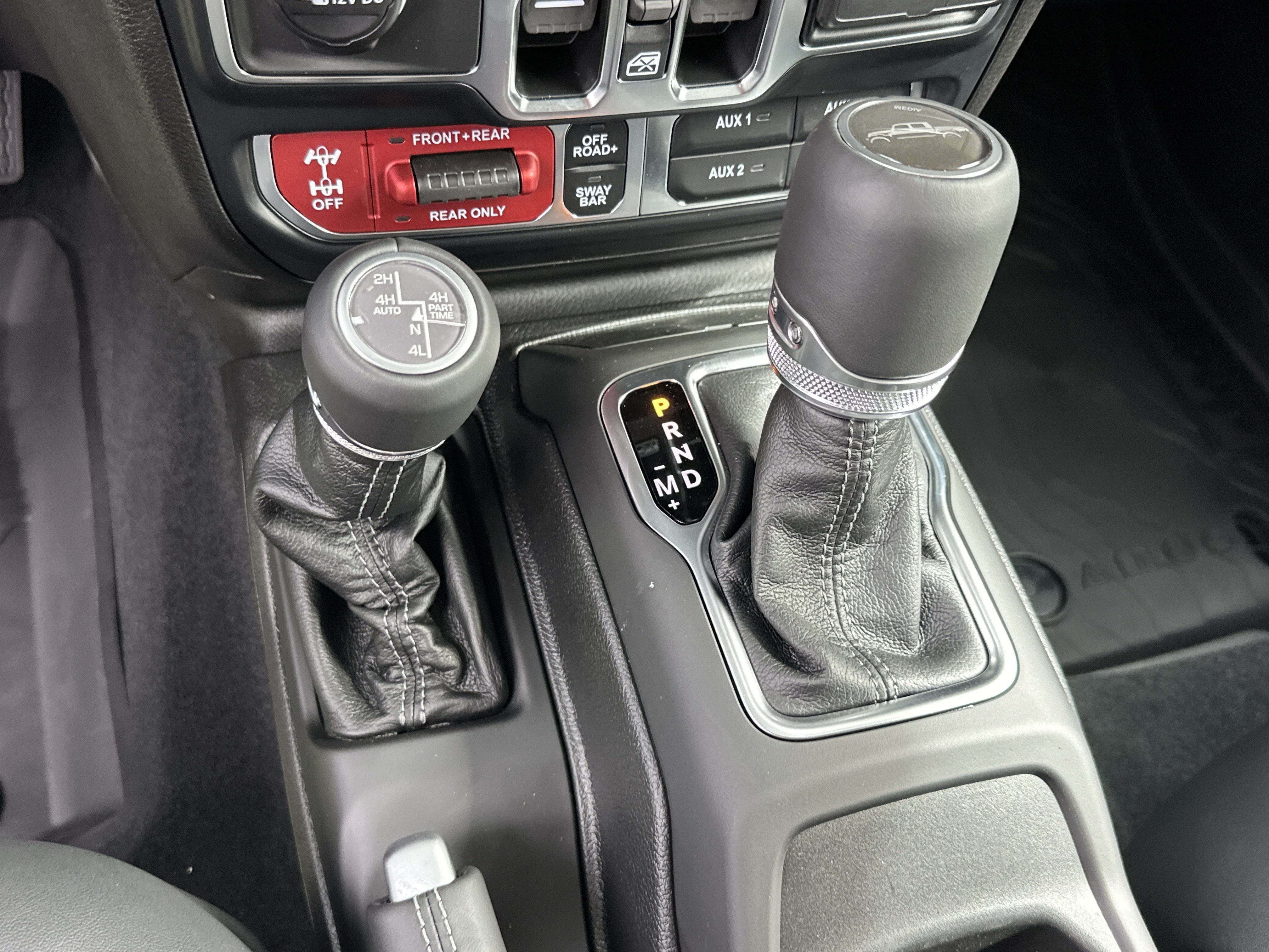 2027 Jeep Gladiator Base