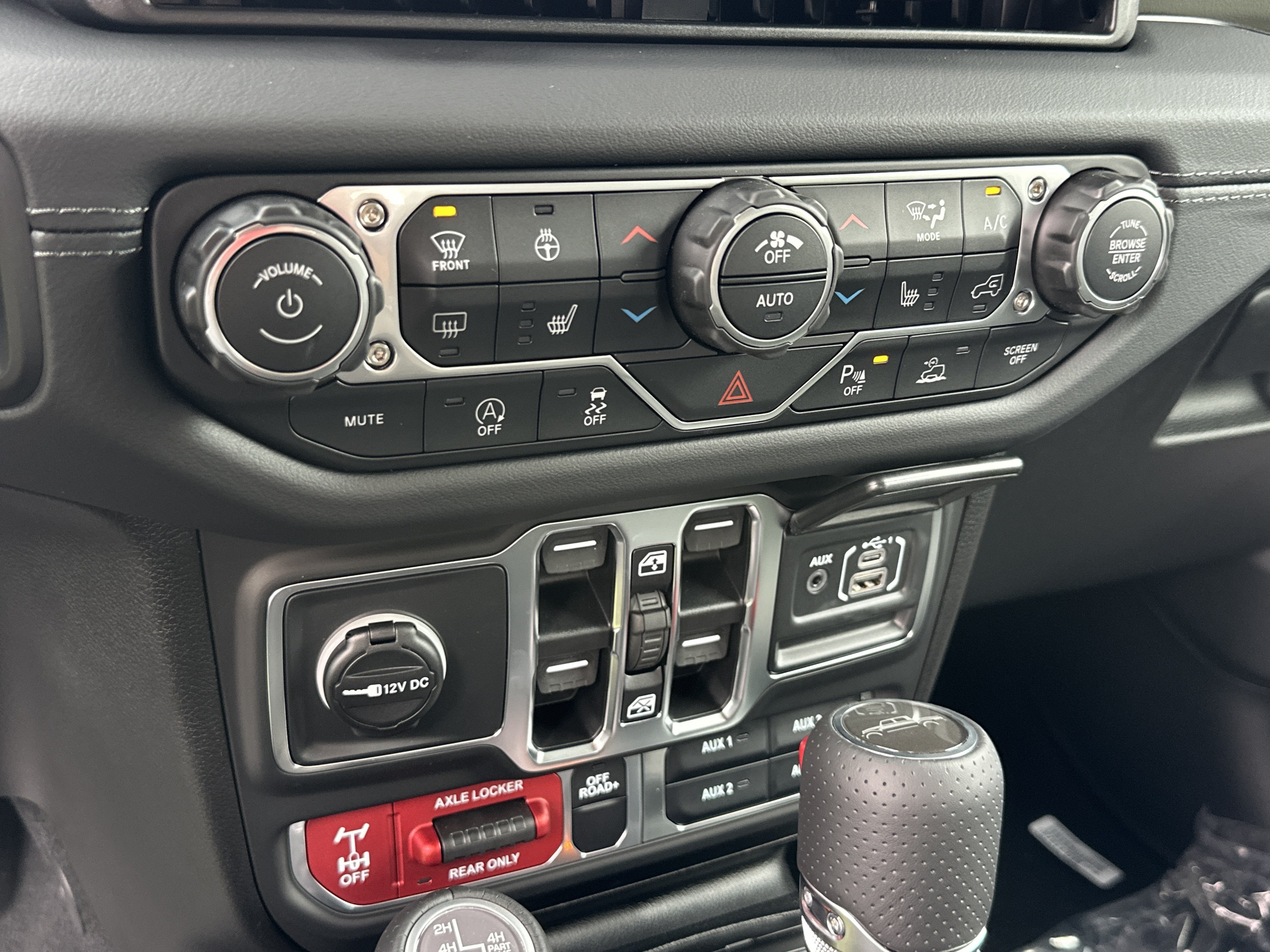 2027 Jeep Gladiator Mojave