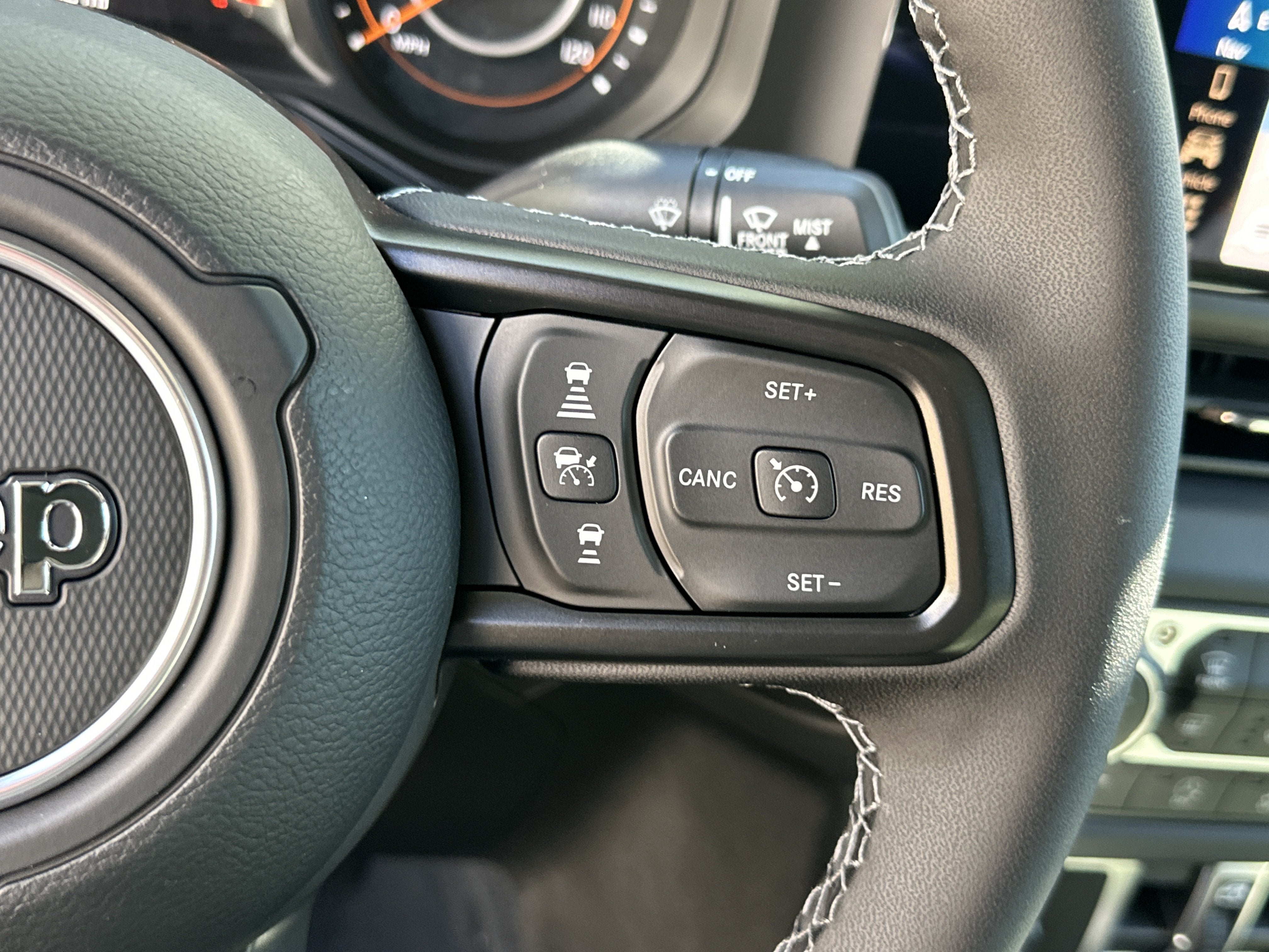 2027 Jeep Gladiator Base