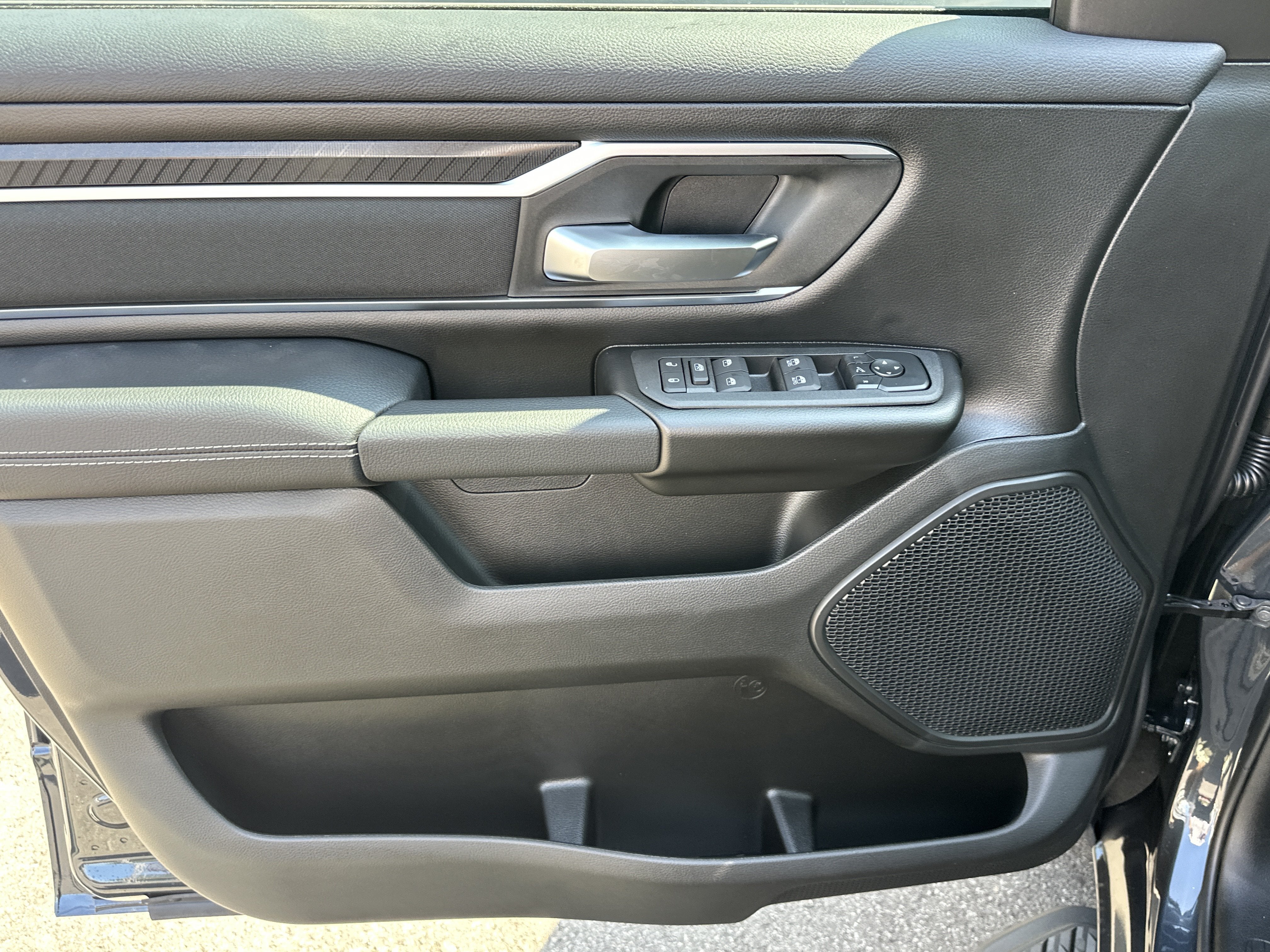 2027 RAM 1500 Big Horn