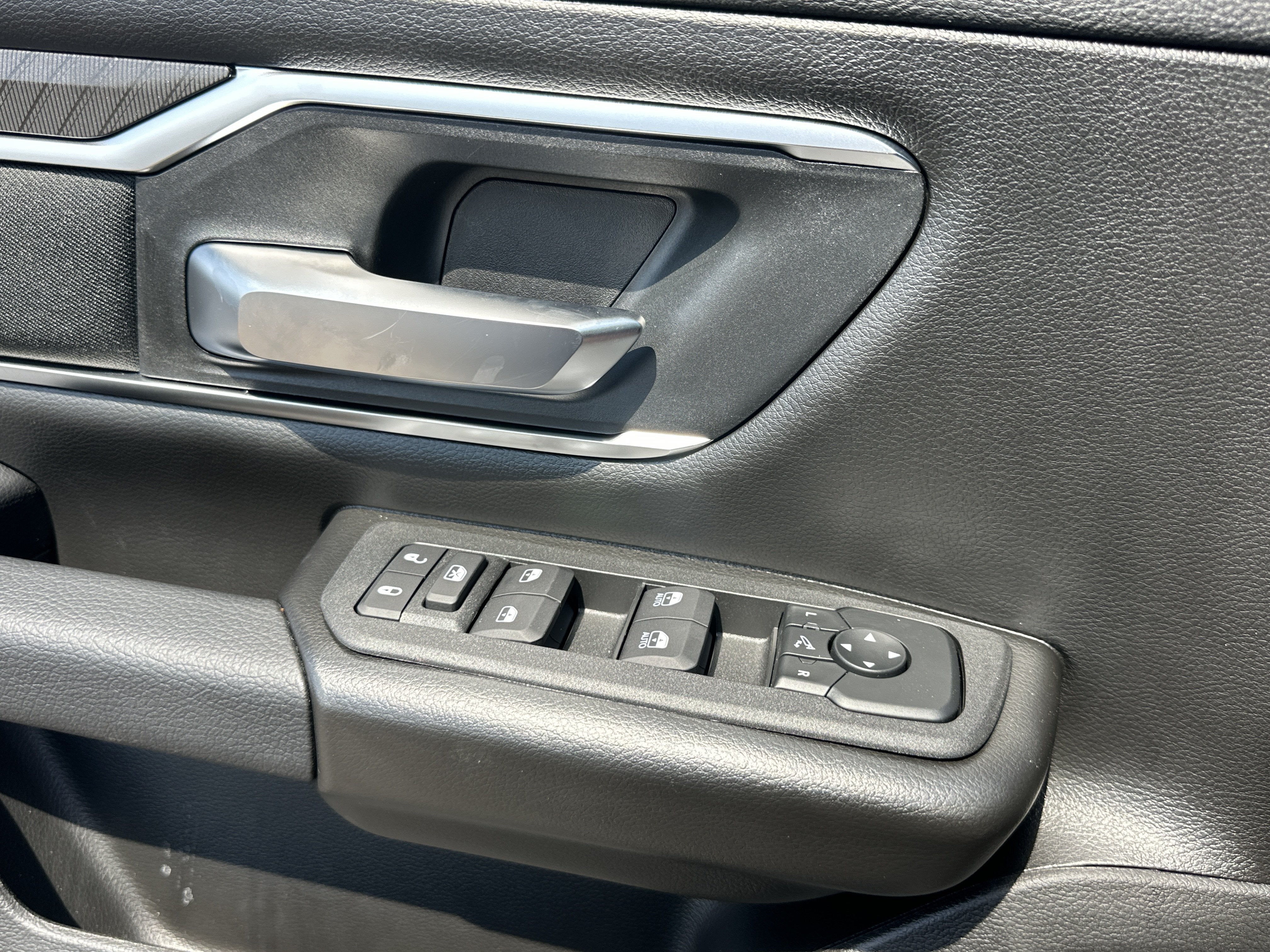 2027 RAM 1500 Big Horn