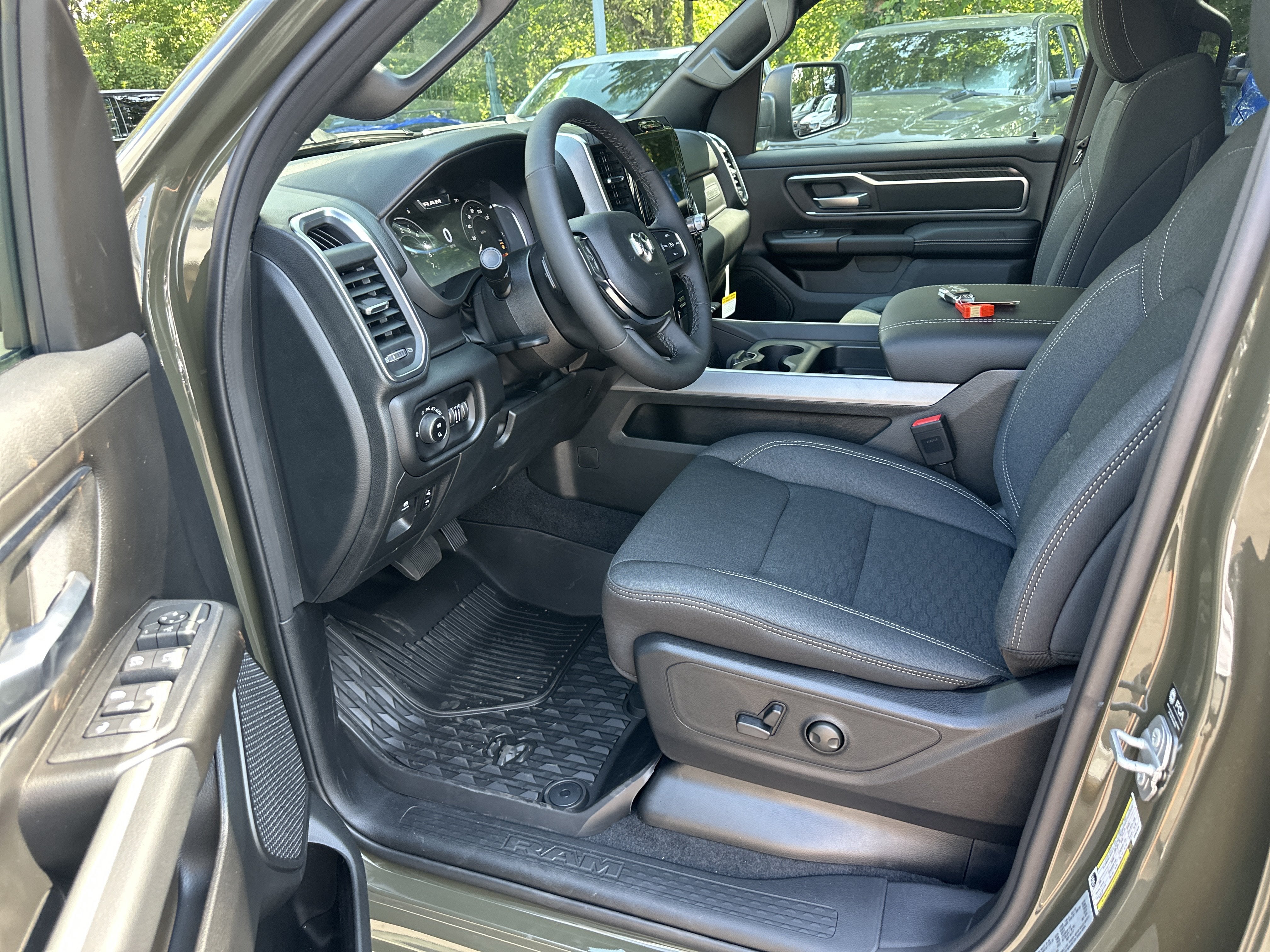 2027 RAM 1500 Big Horn
