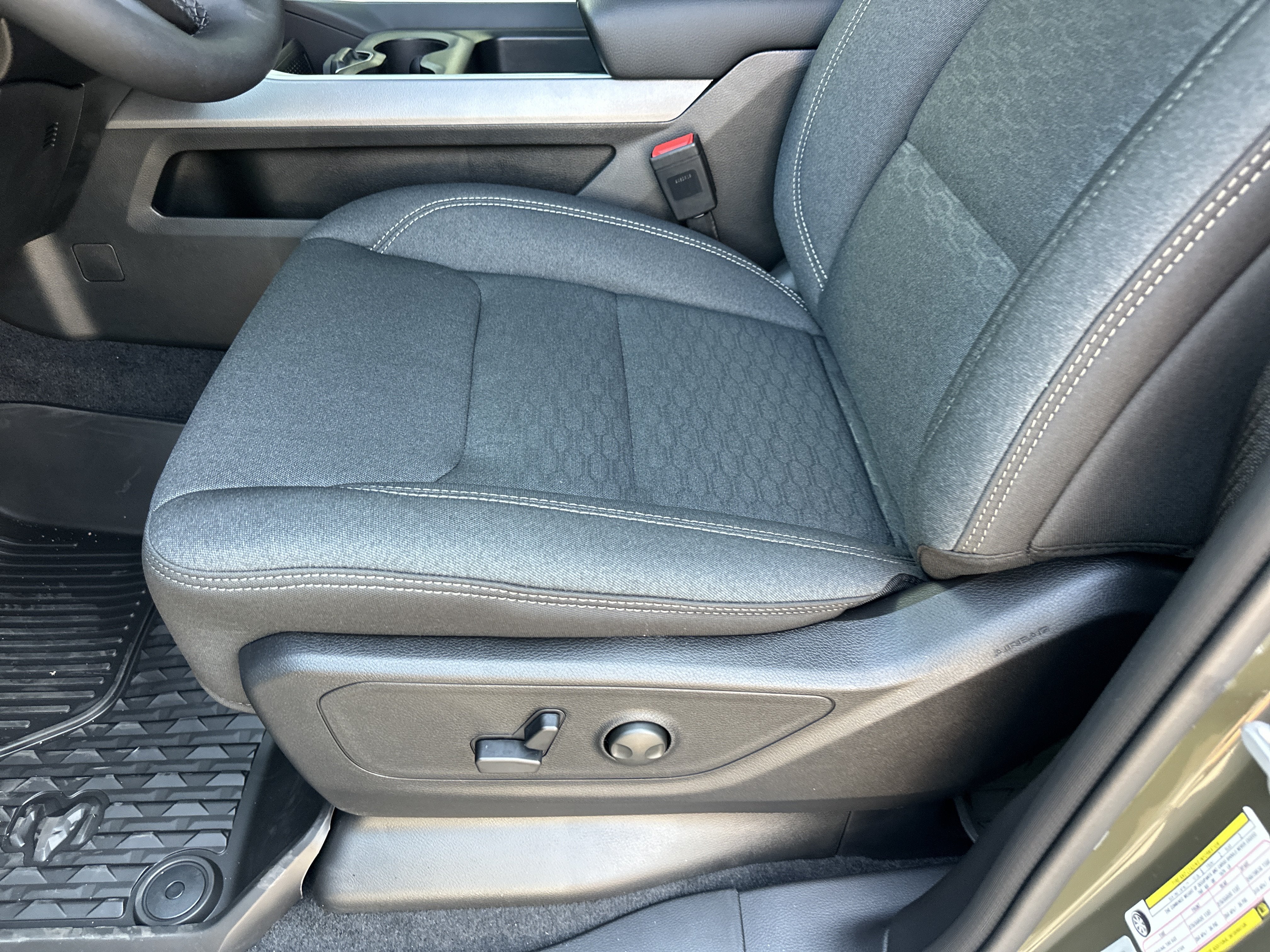2027 RAM 1500 Big Horn