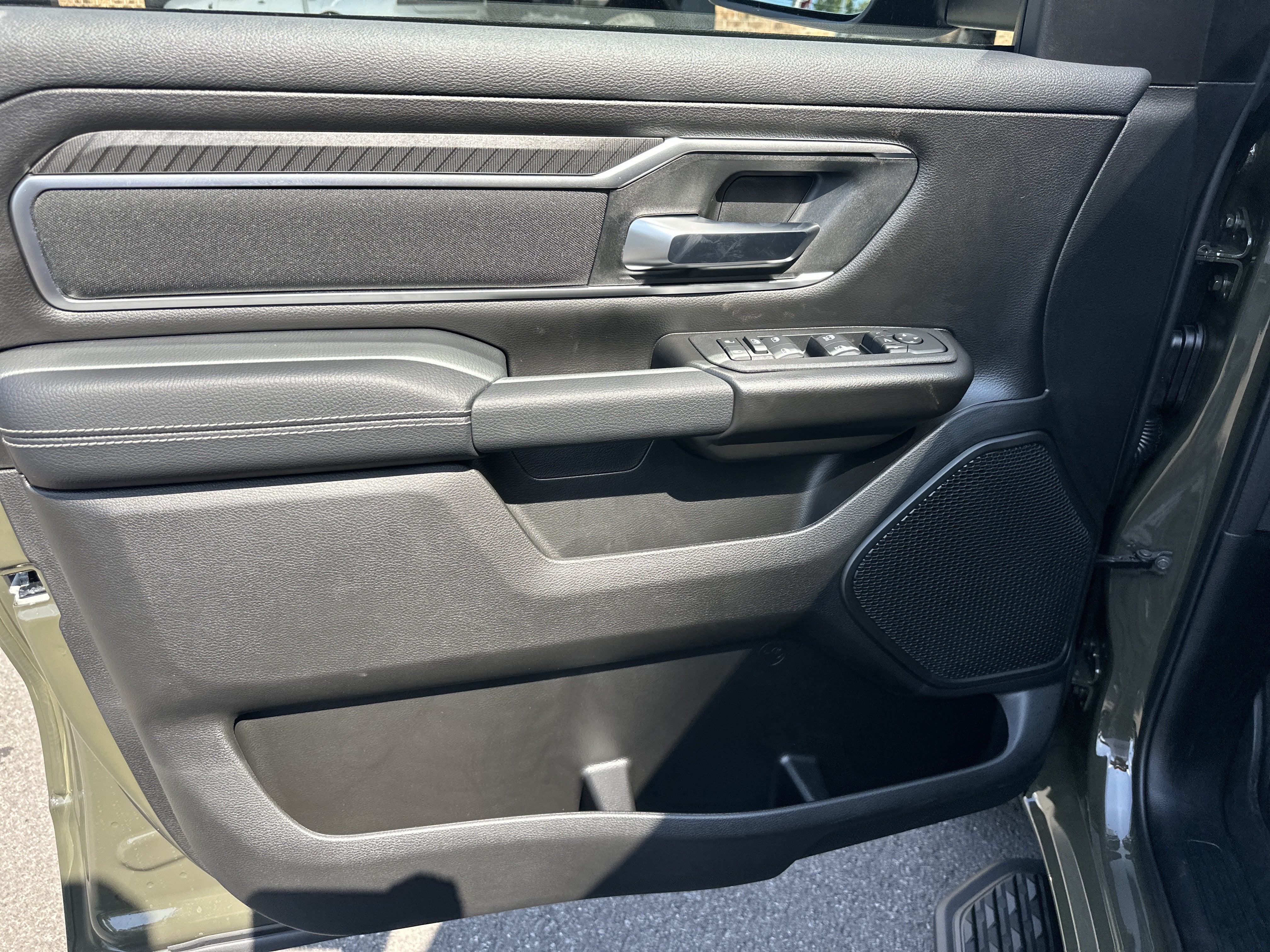 2027 RAM 1500 Big Horn