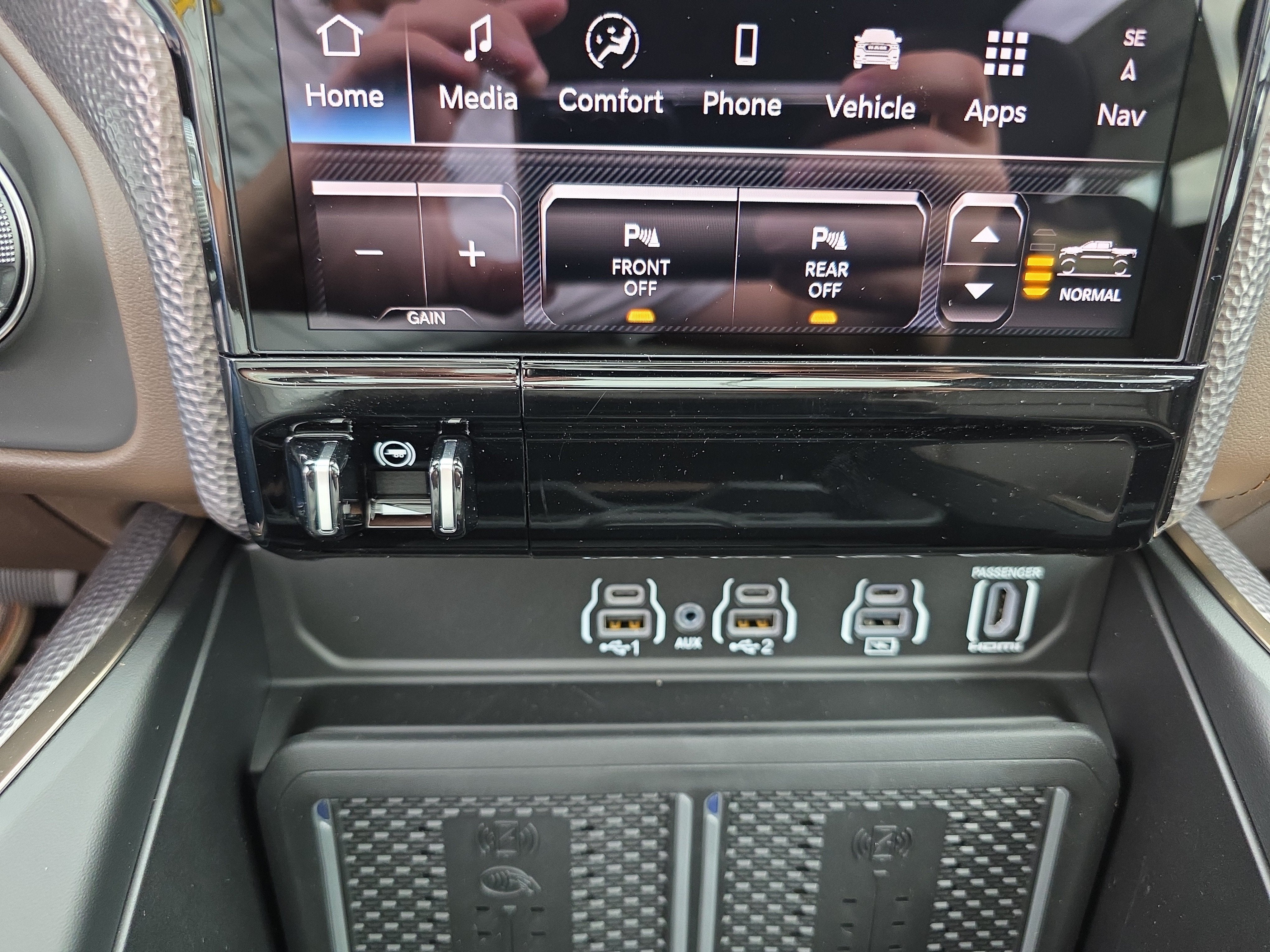 2027 RAM 1500 Limited