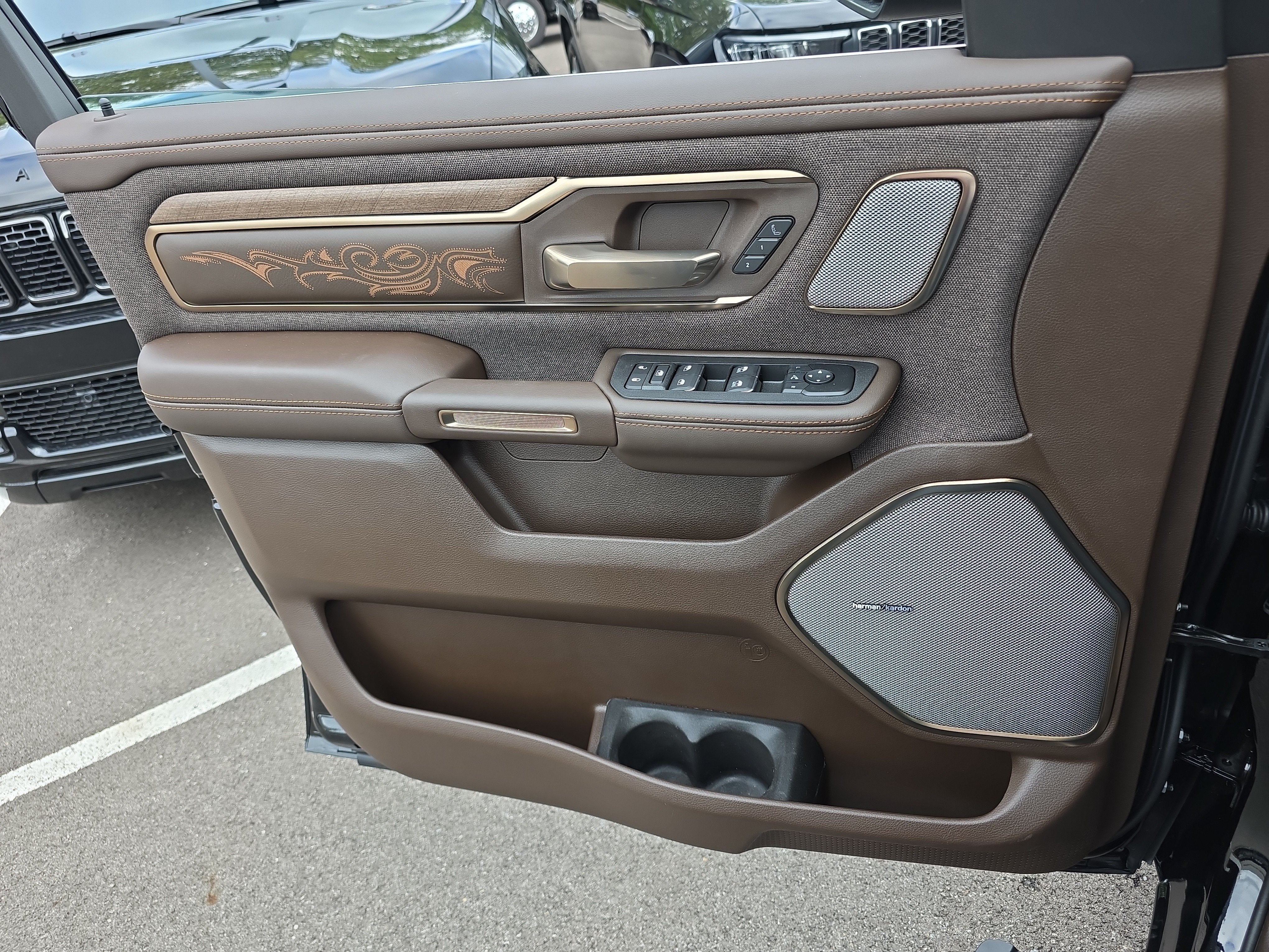 2027 RAM 1500 Limited