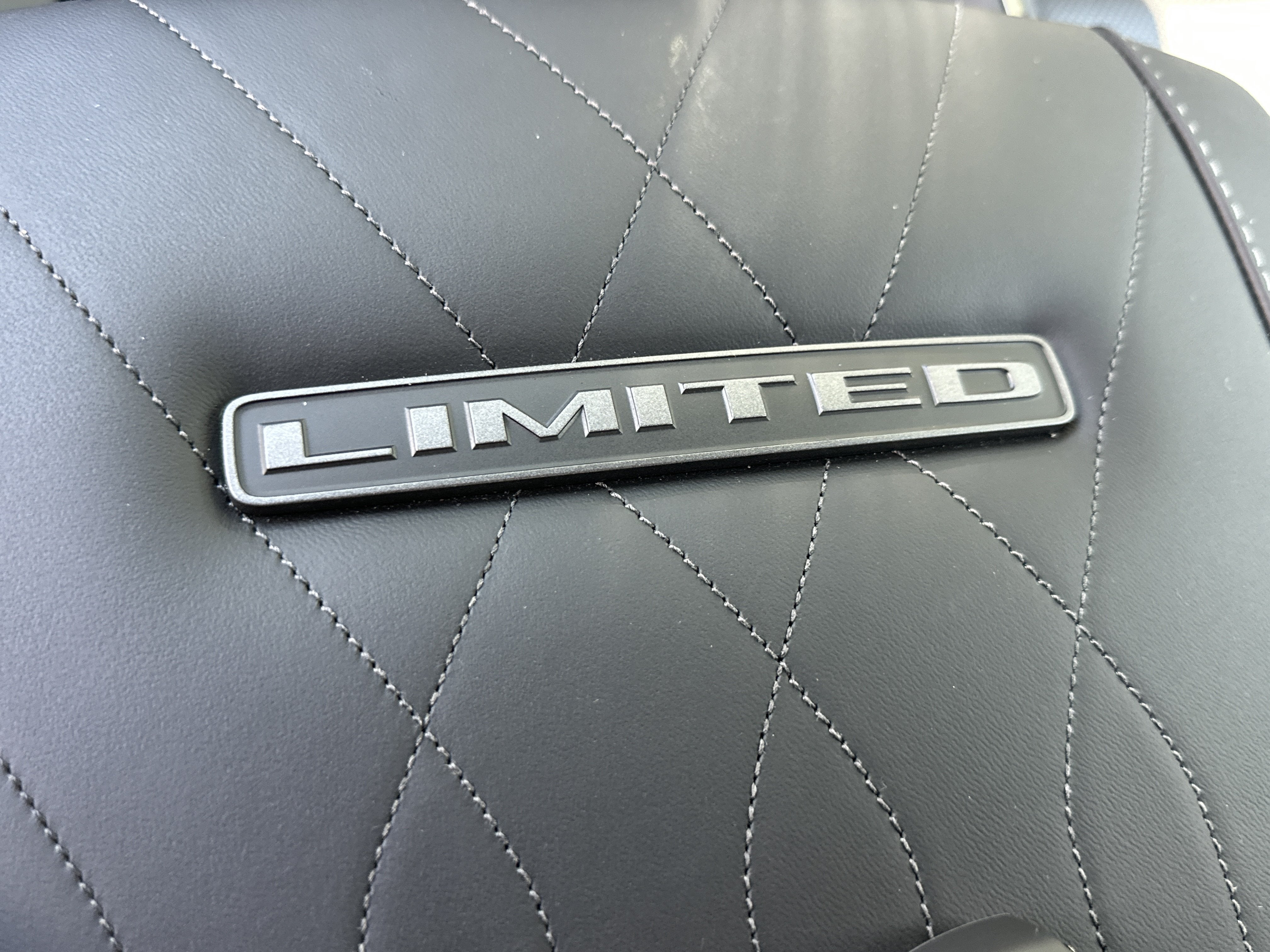 2027 RAM 1500 Limited