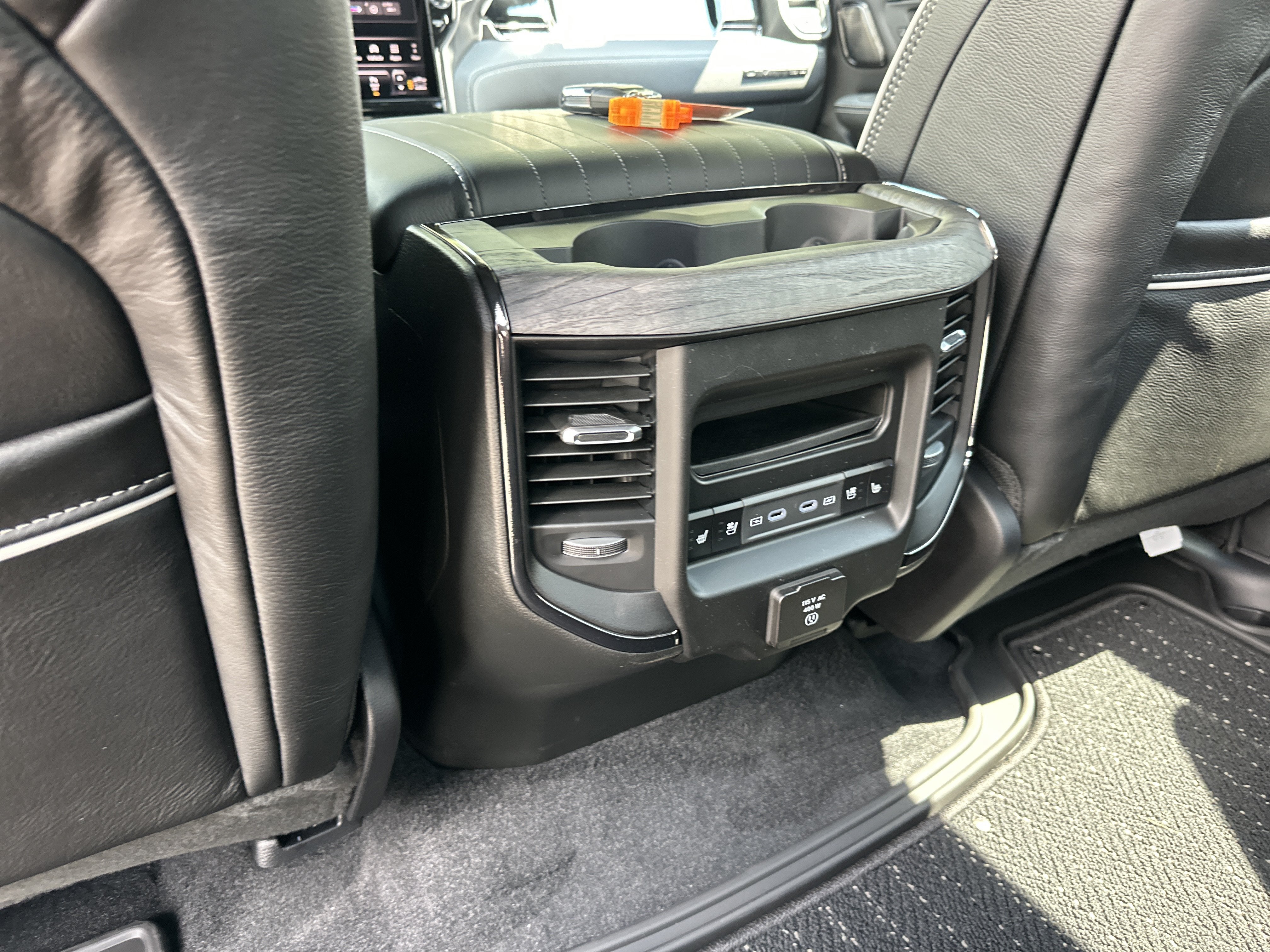 2027 RAM 1500 Limited