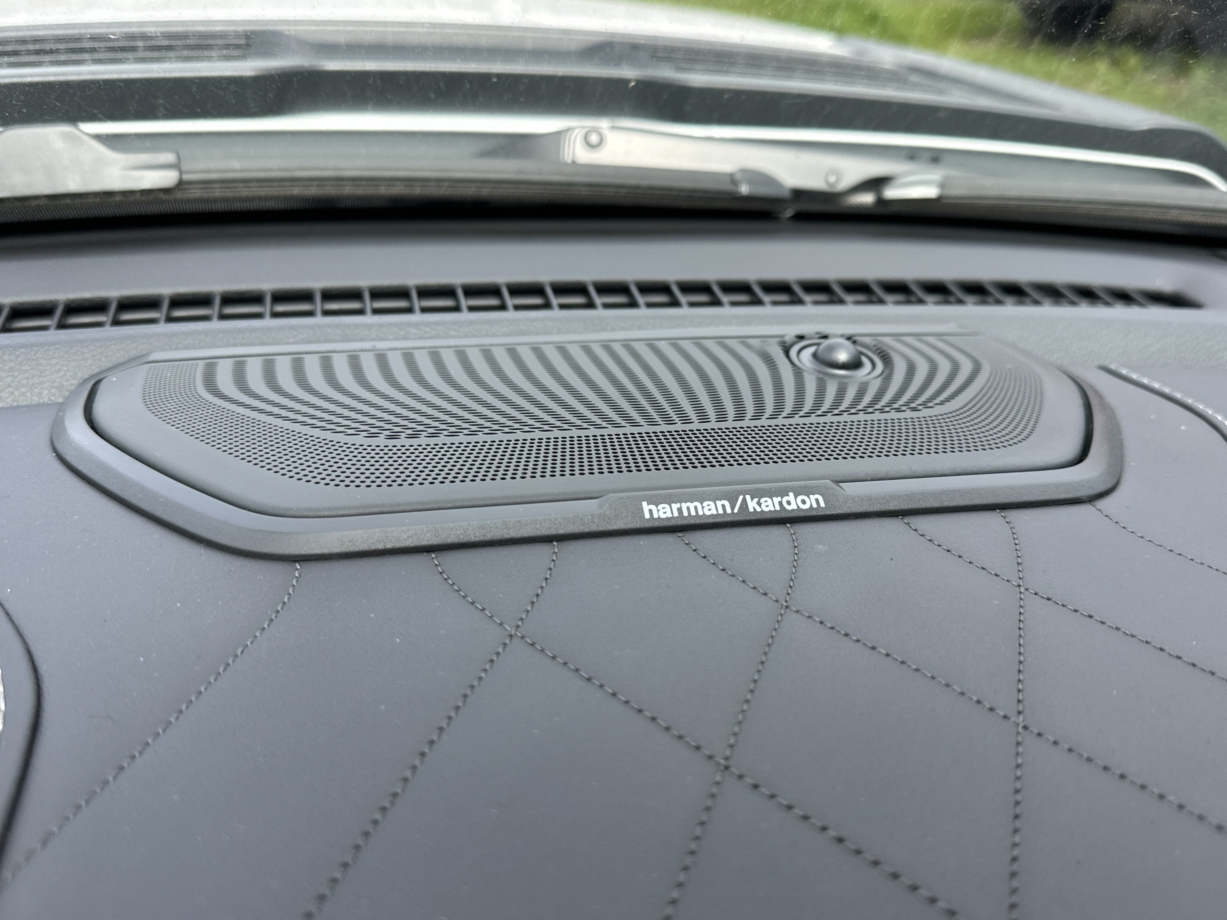2027 RAM 1500 Limited