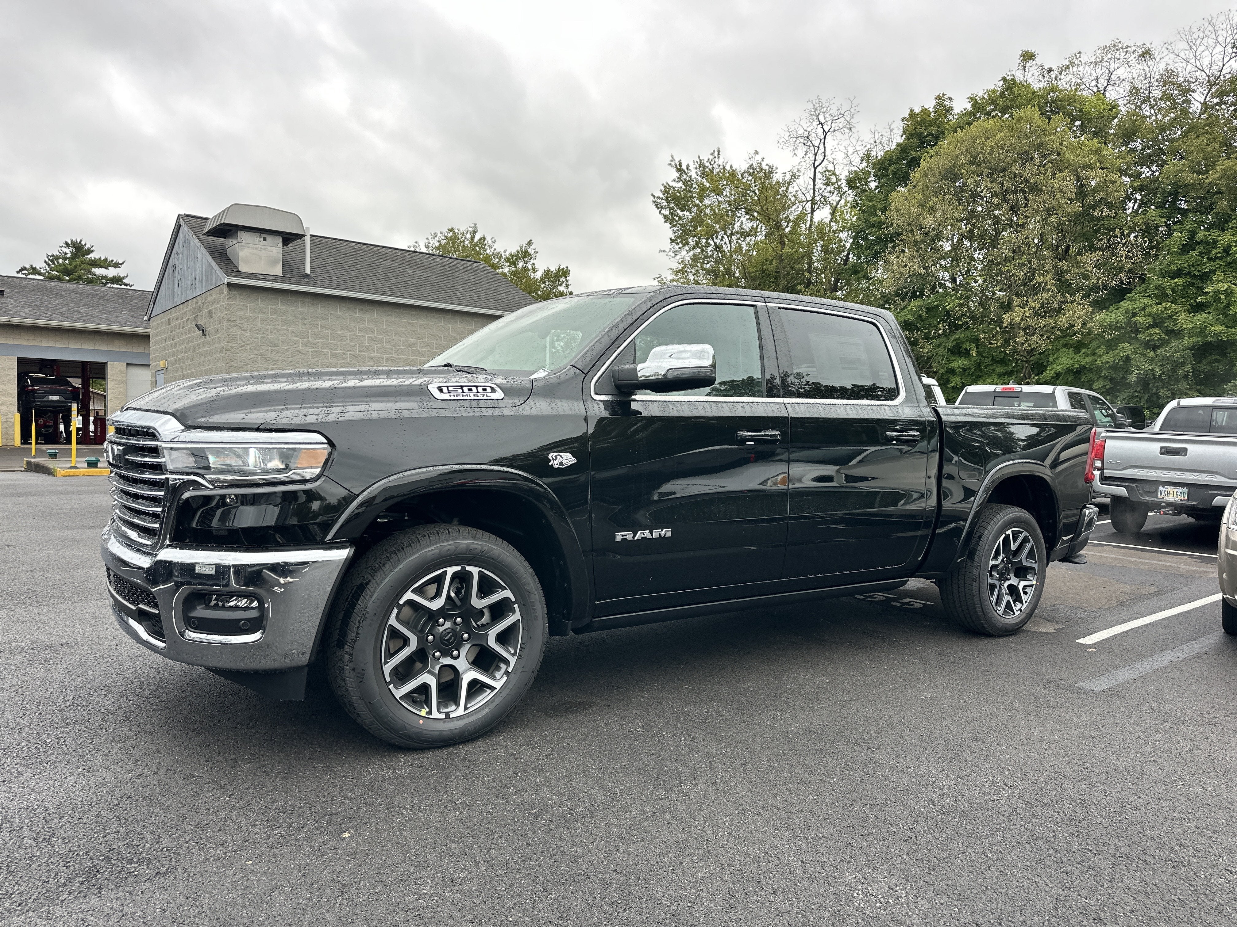 2027 RAM 1500 Laramie