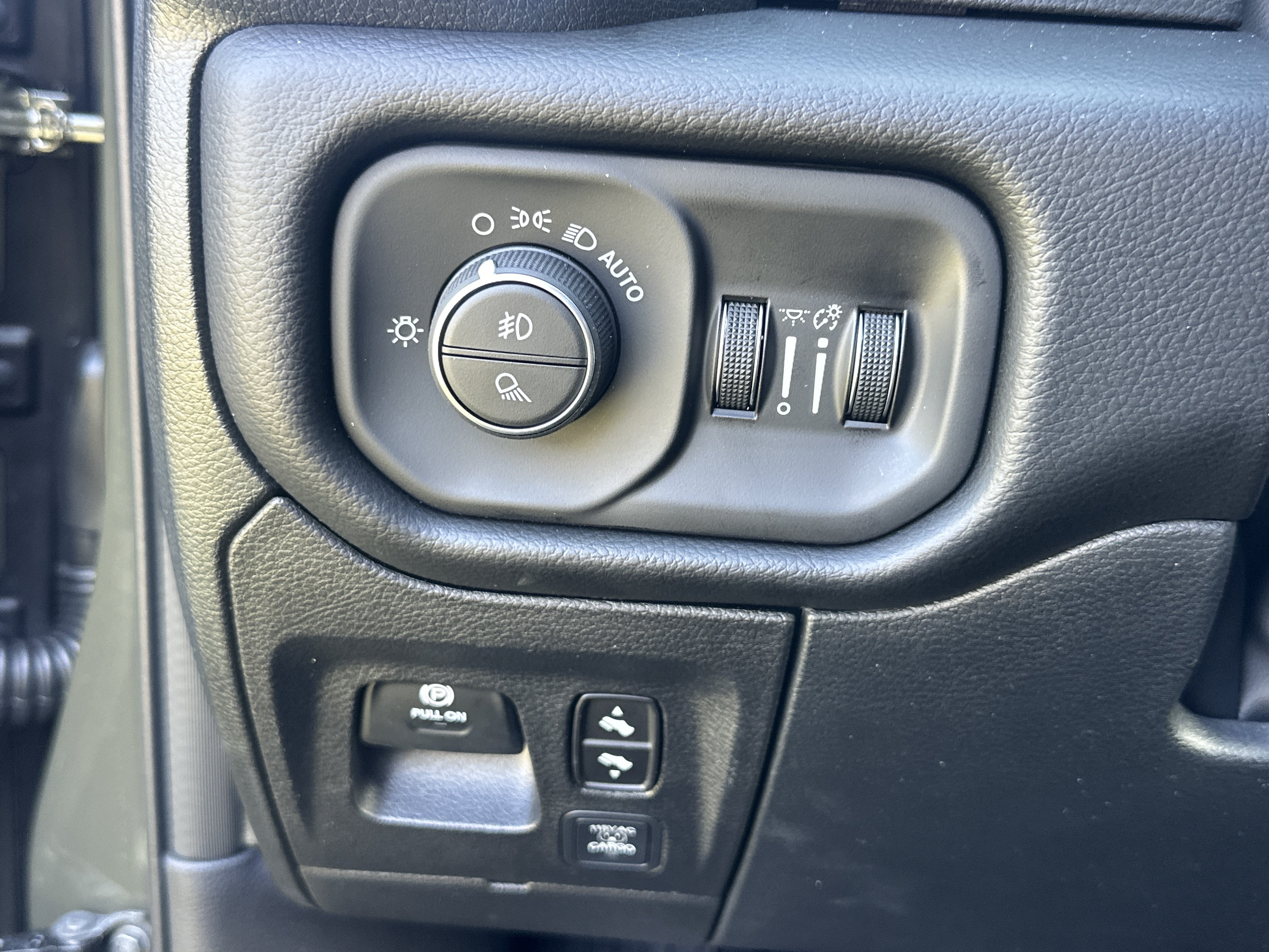 2027 RAM 1500 Laramie