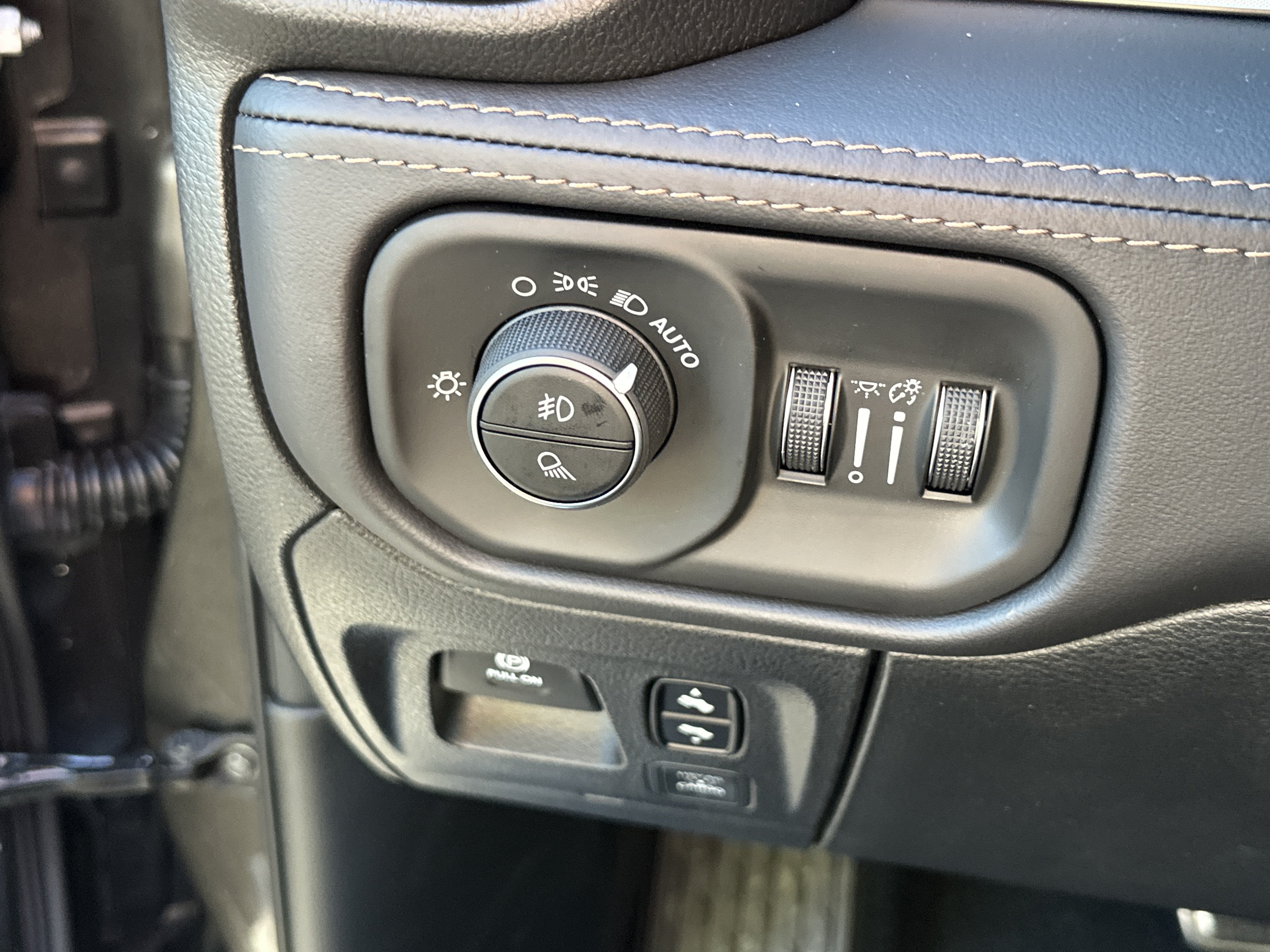 2027 RAM 1500 Tungsten