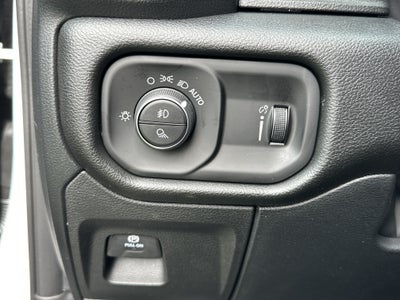 2027 RAM 1500 Express