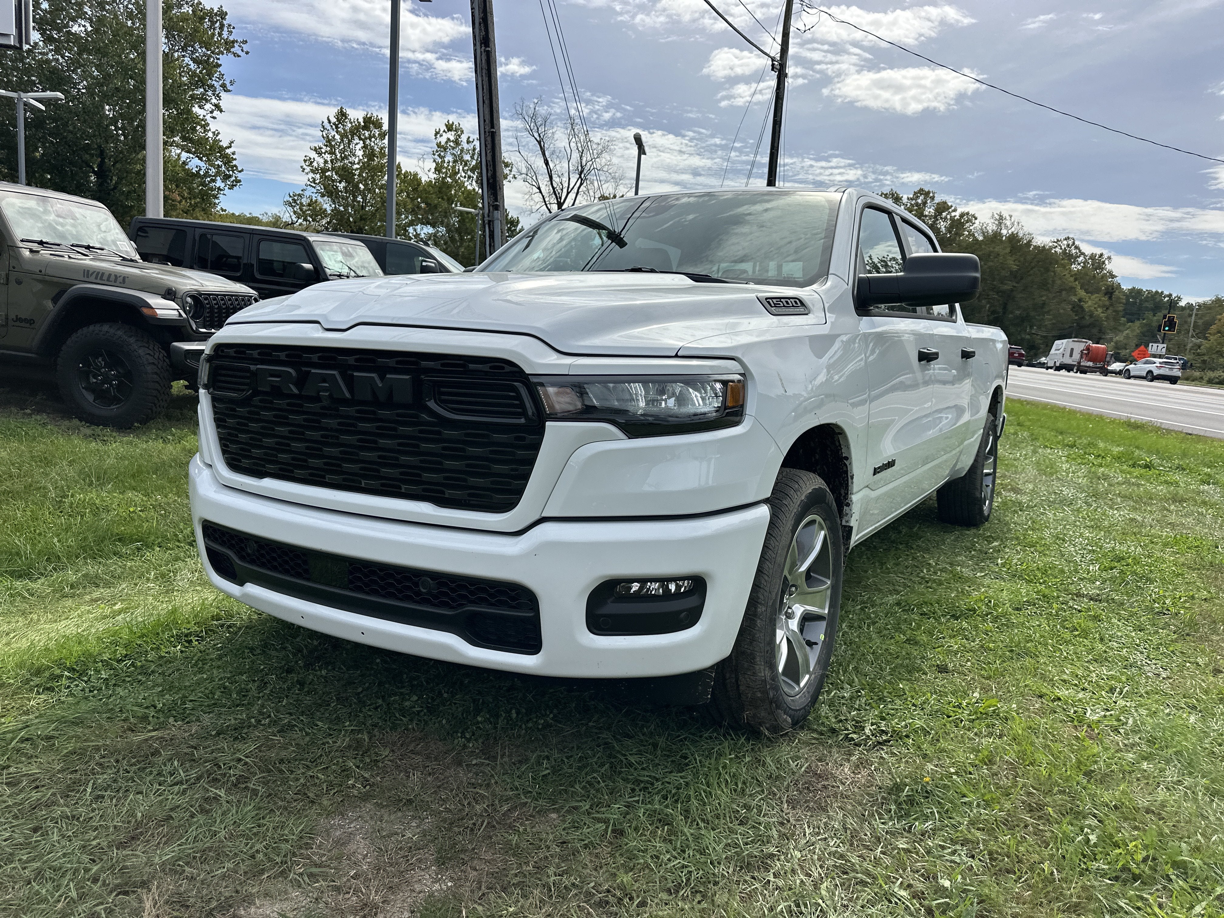 2027 RAM 1500 Express