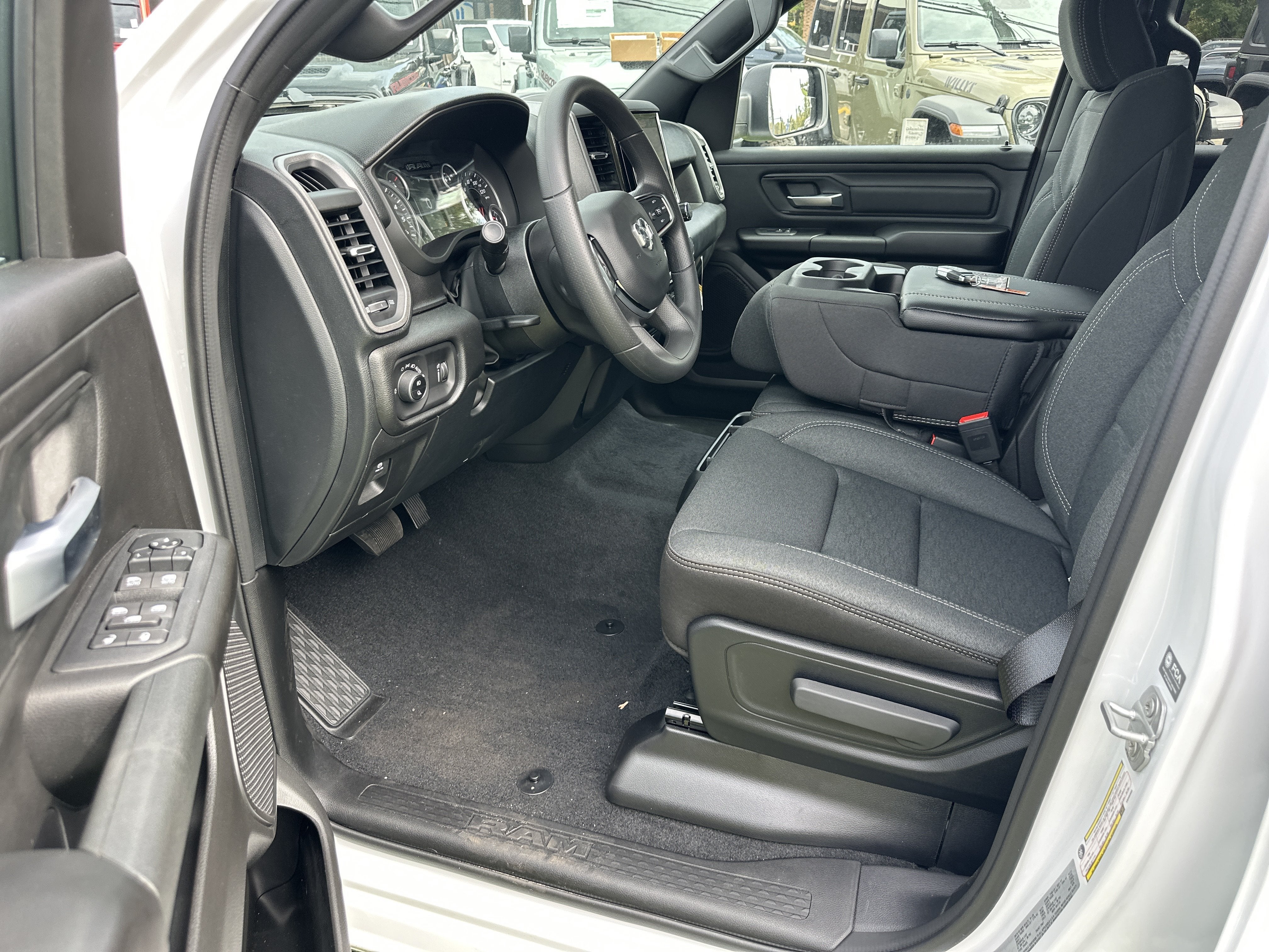 2027 RAM 1500 Express