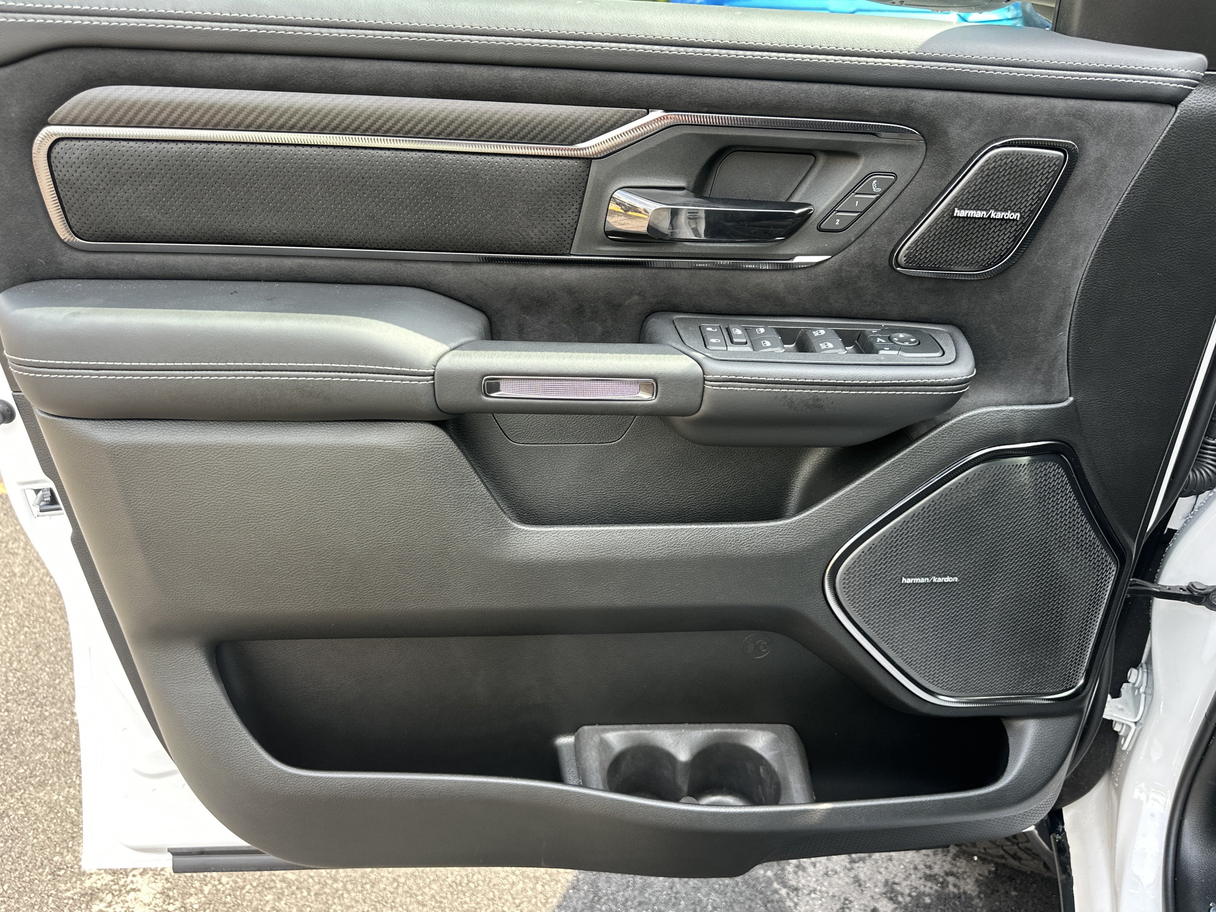 2027 RAM 1500 RHO