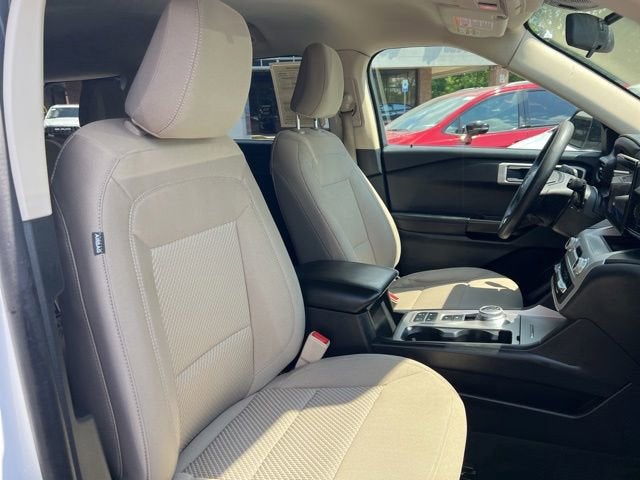 2021 Ford Explorer Base