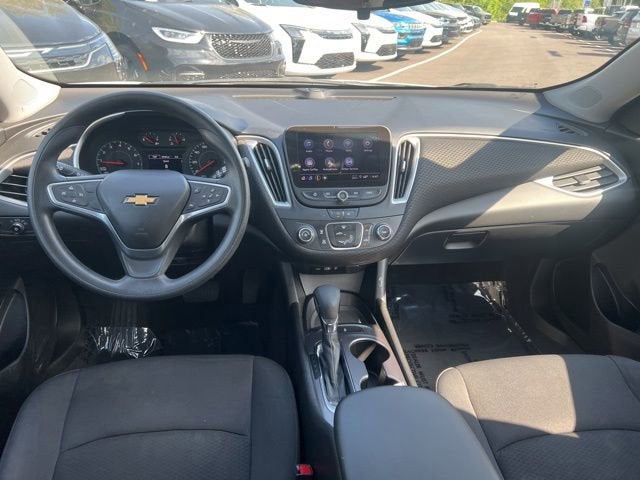 2022 Chevrolet Malibu LS
