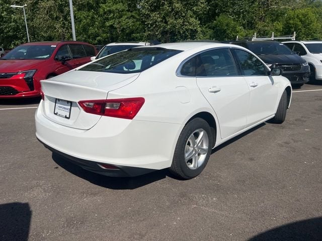 2022 Chevrolet Malibu LS