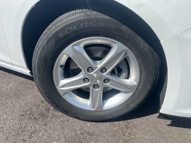 2022 Chevrolet Malibu LS