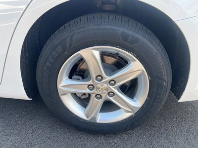 2022 Chevrolet Malibu LS