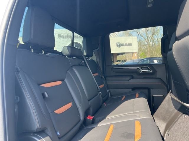 2025 GMC Sierra 2500HD AT4