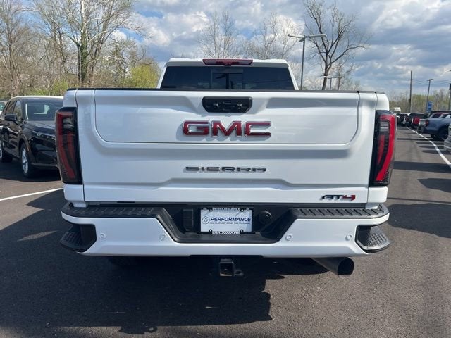 2025 GMC Sierra 2500HD AT4