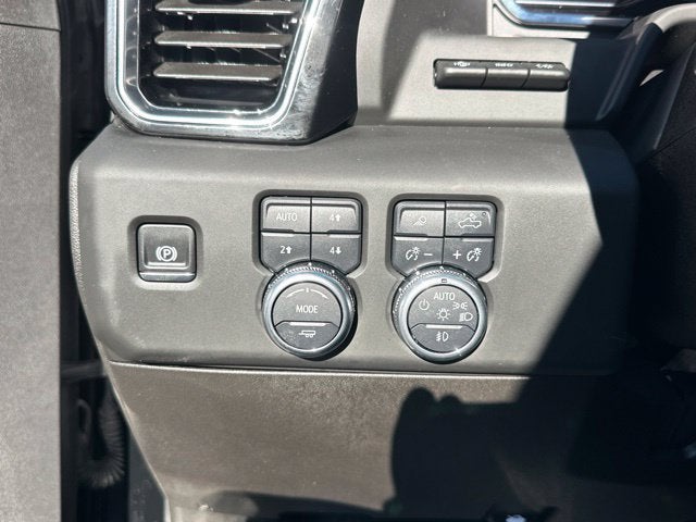 2025 GMC Sierra 2500HD Denali