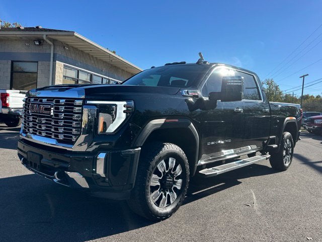 2025 GMC Sierra 2500HD Denali