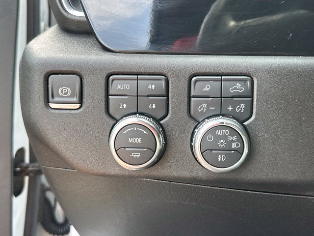 2025 GMC Sierra 3500HD SLT